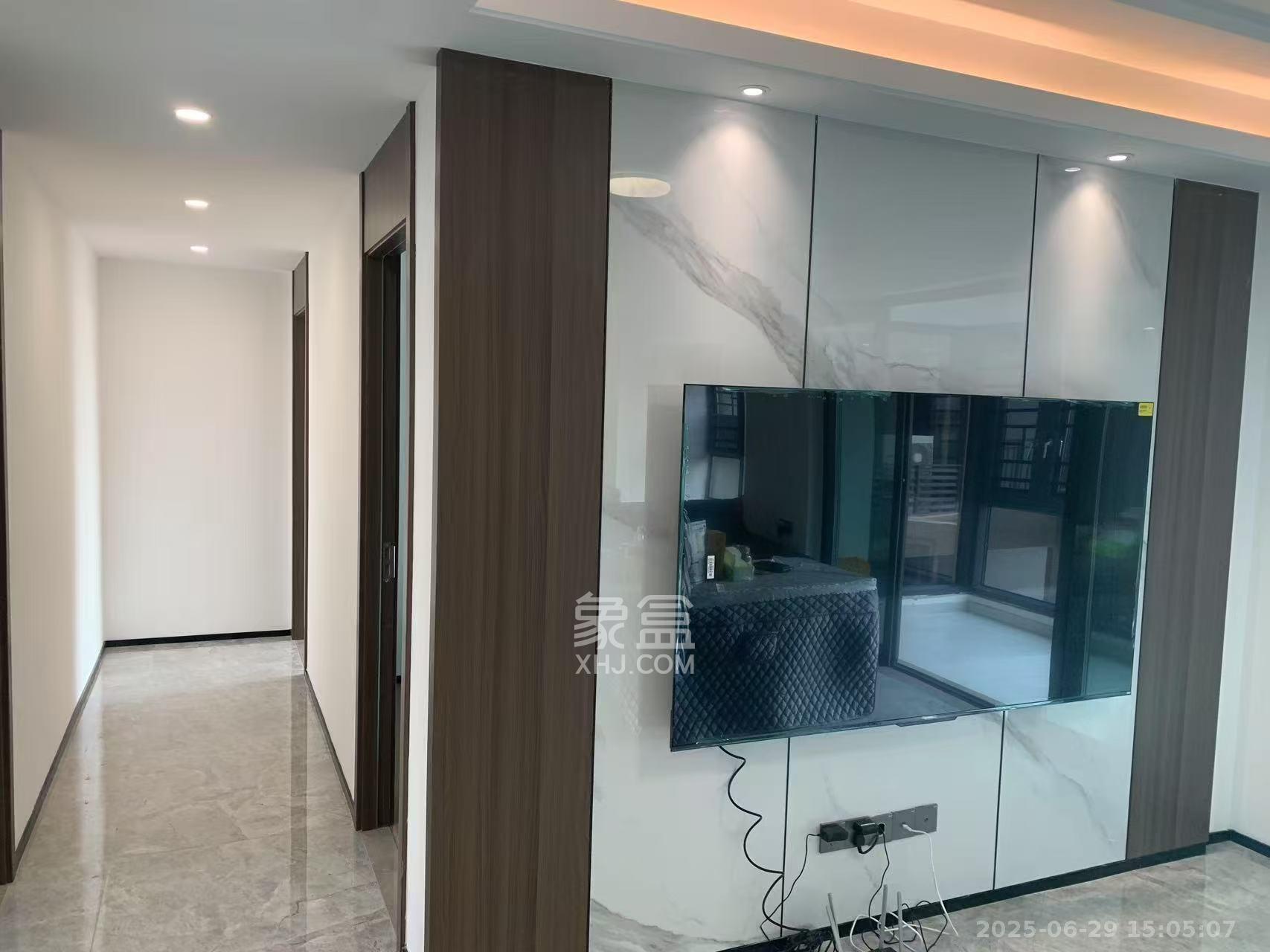 中欣楚天御府F区锦上 4室1厅2卫 4200.0元/月 中欣楚天御府F区锦上 4室1厅2卫 4200.0元/月室内图