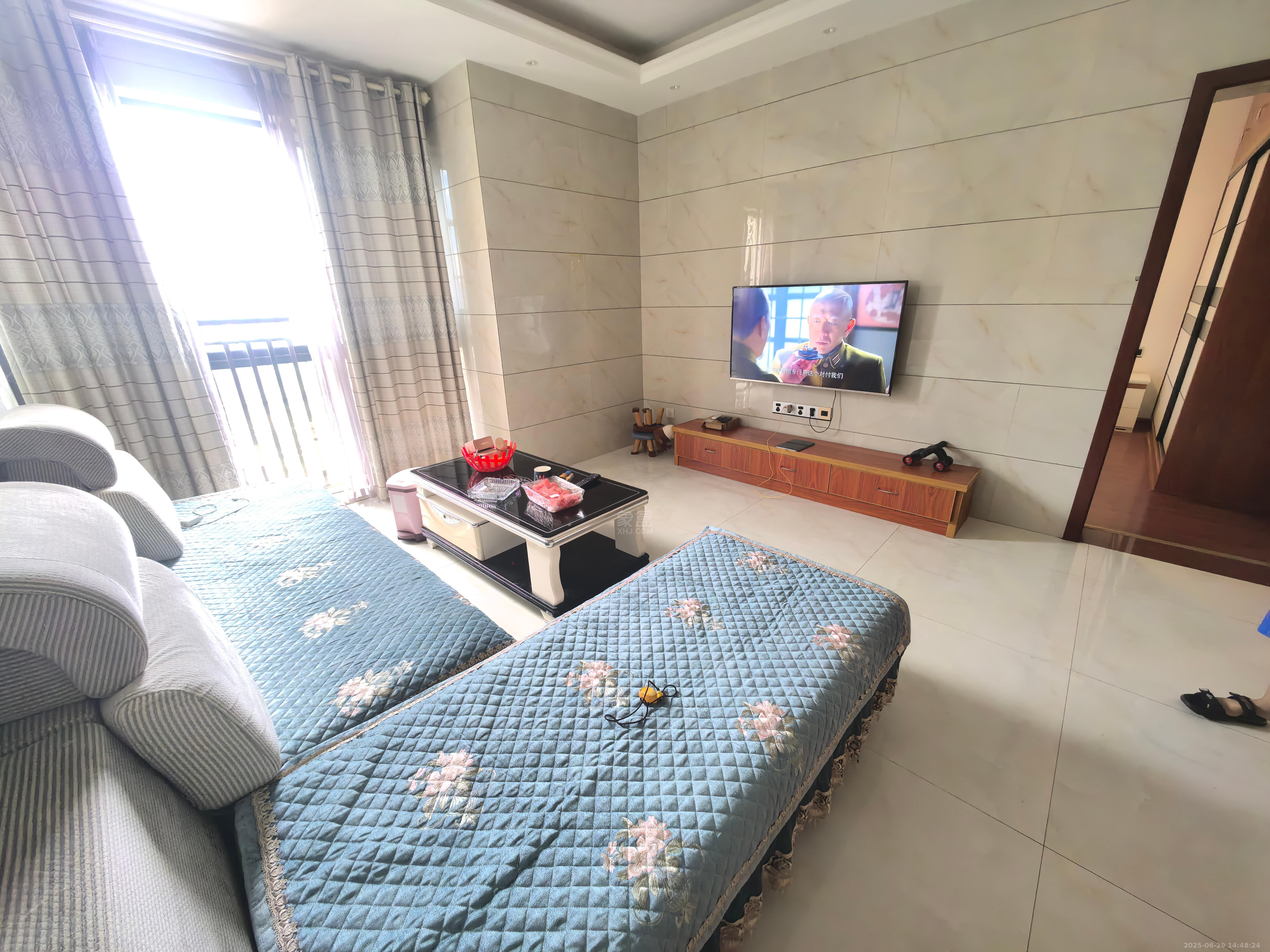 阳光爱琴海 3室2厅1卫 1500.0元/月 阳光爱琴海 3室2厅1卫 1500.0元/月室内图