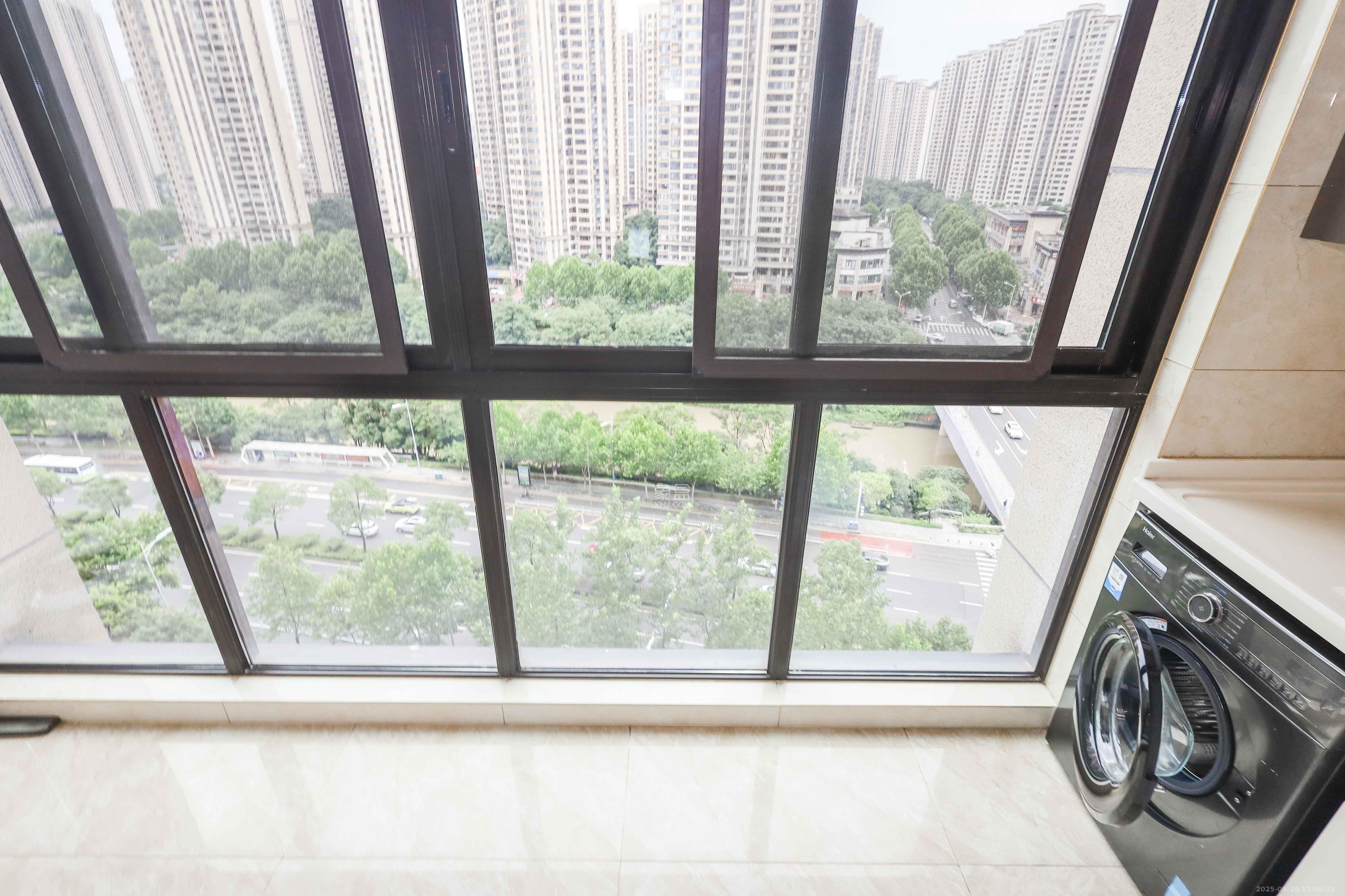 晟通牡丹舸 4室2厅4卫 600.0万 晟通牡丹舸 4室2厅4卫 600.0万阳台