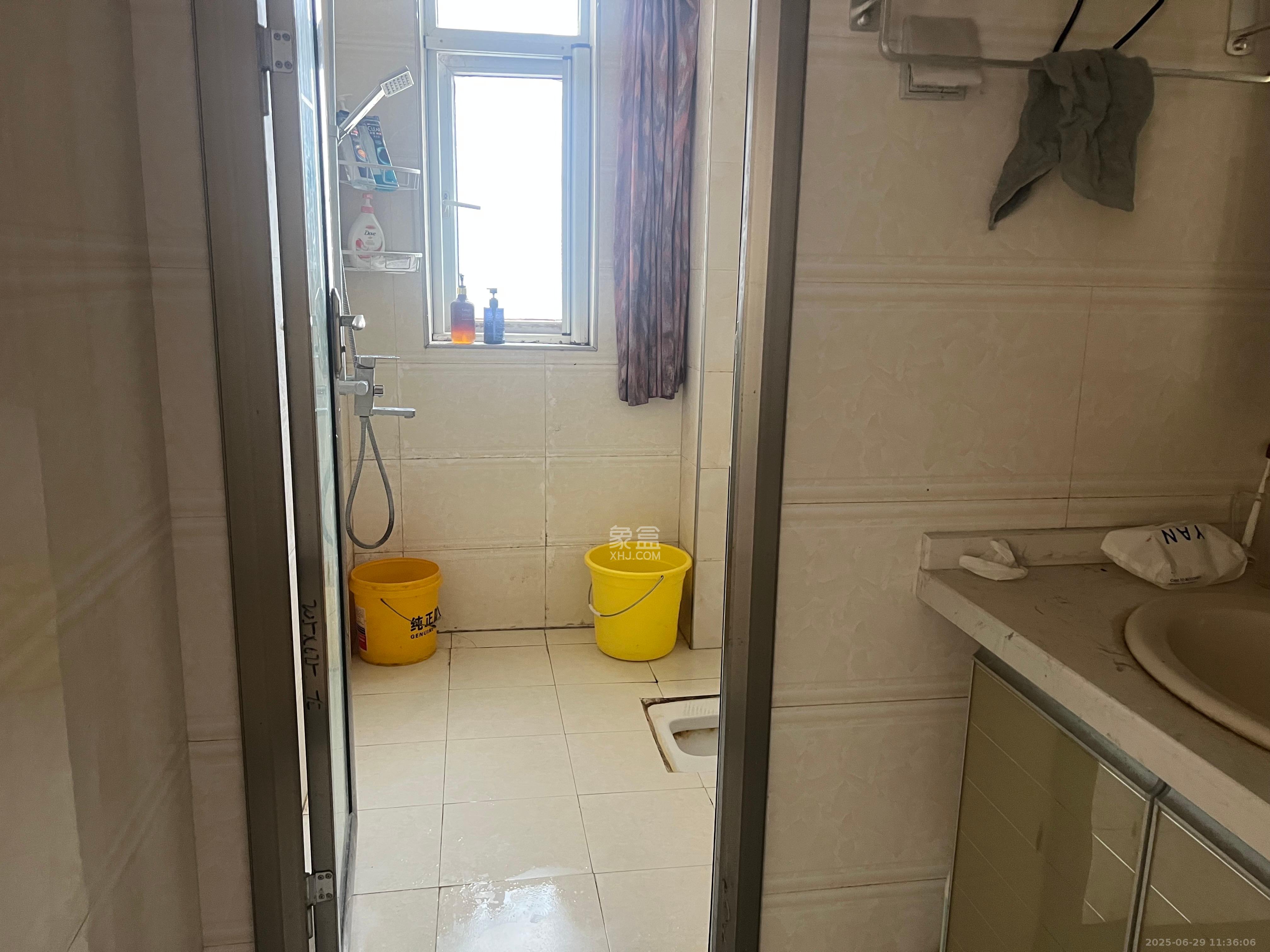 长城宾馆宿舍 3室2厅2卫 3600.0元/月 长城宾馆宿舍 3室2厅2卫 3600.0元/月室内图