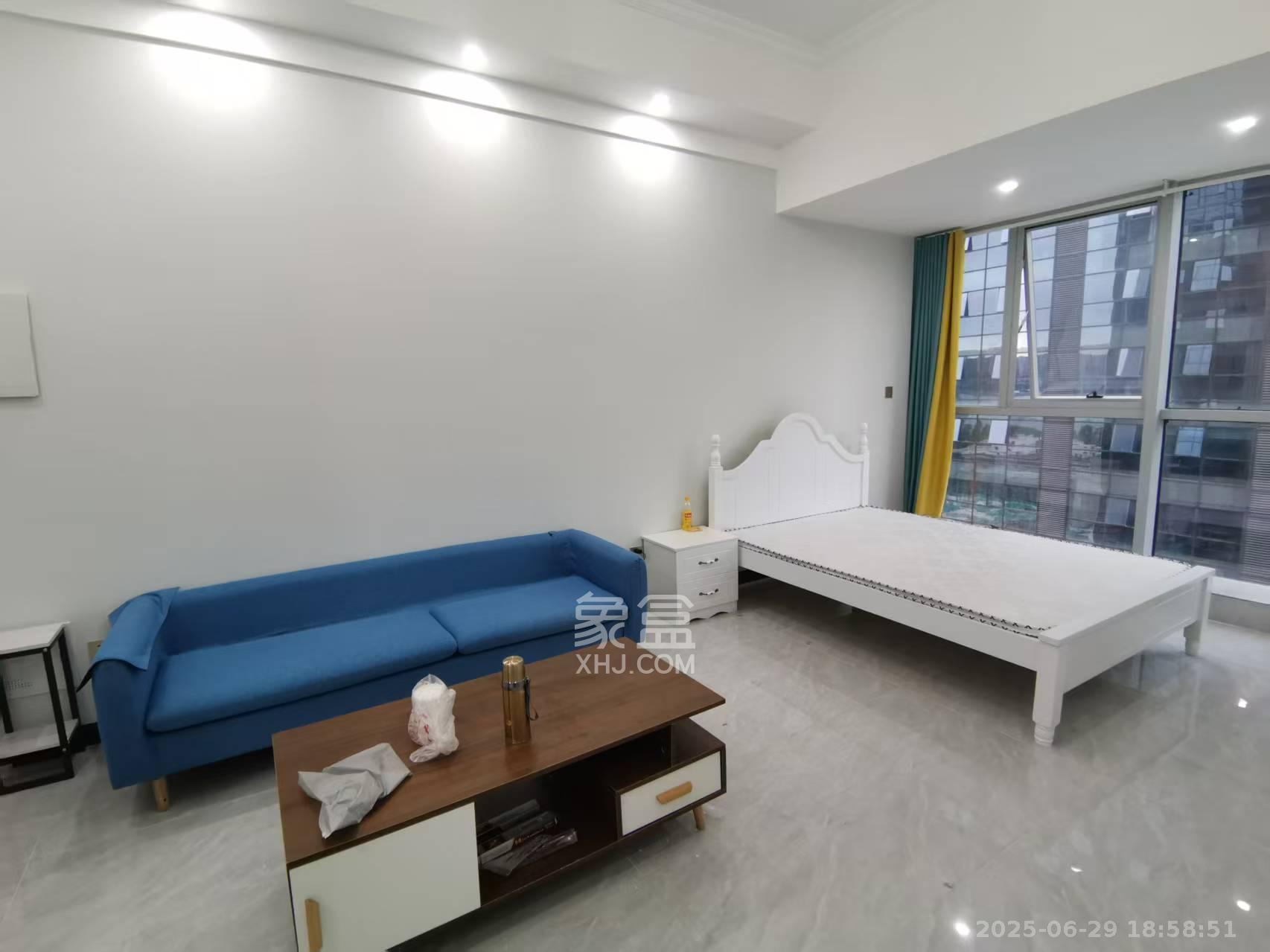 奥克斯滨仕花园（奥克斯洋湖广场/奥克斯中心）  1室1厅1卫    1700.0元/月室内图