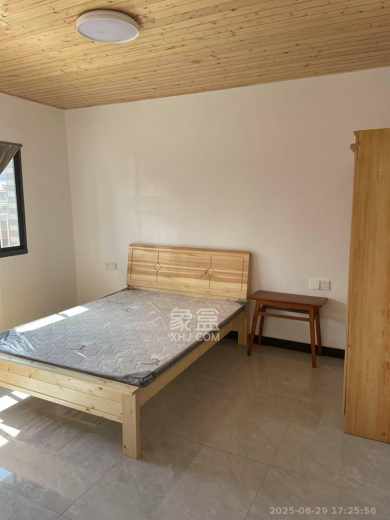 岳北社区  1室1厅1卫   1680.00元/月