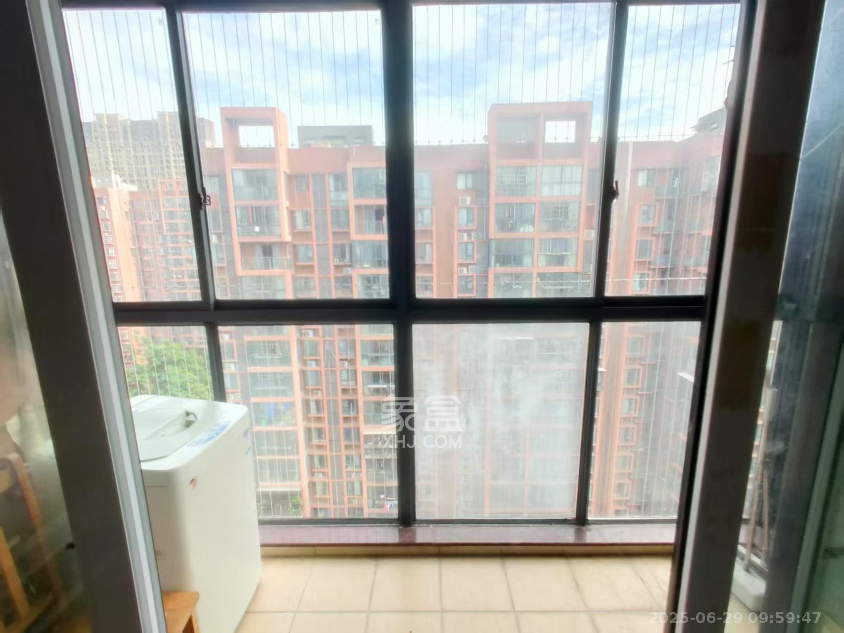 联美品格  3室2厅1卫    1900.0元/月 联美品格  3室2厅1卫    1900.0元/月室内图