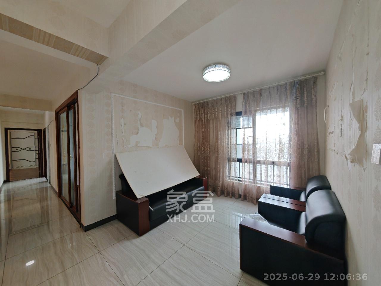 达美D6区 4室2厅2卫 3000.0元/月 达美D6区 4室2厅2卫 3000.0元/月室内图