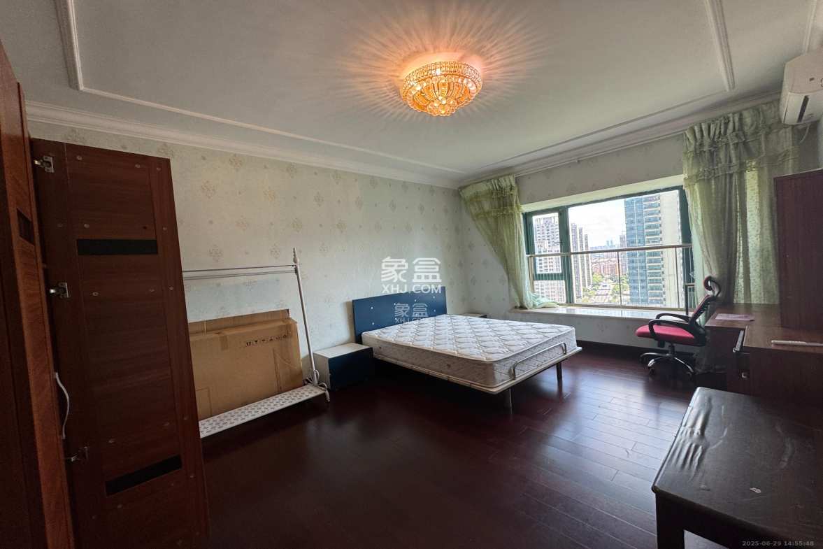 恒大雅苑  4室2厅2卫    3000.0元/月 恒大雅苑  4室2厅2卫    3000.0元/月室内图