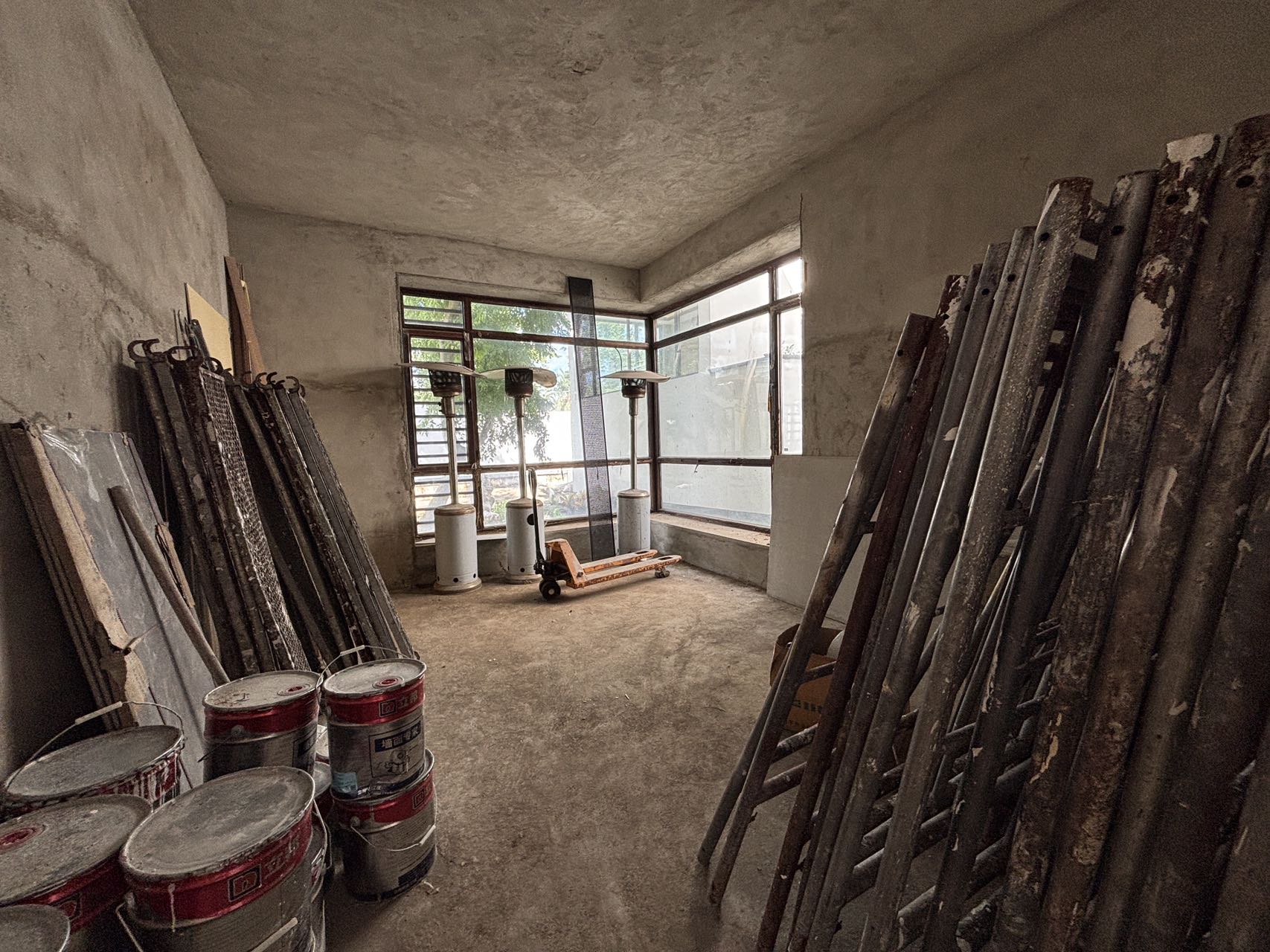 宝安江南城 9室3厅8卫 1700.0万 宝安江南城 9室3厅8卫 1700.0万室内图