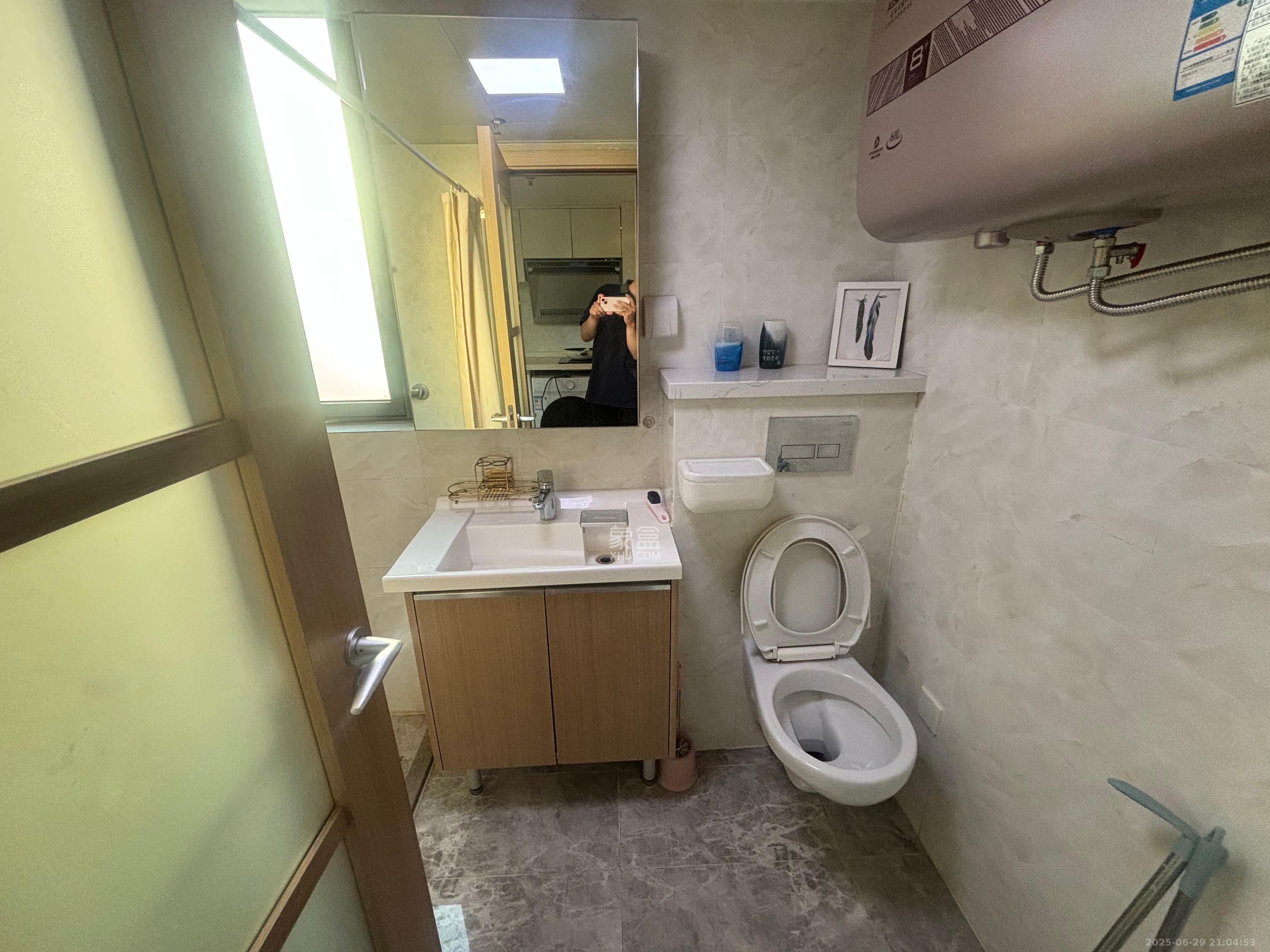 卓越浅水湾  1室1厅1卫    1980.0元/月 卓越浅水湾  1室1厅1卫    1980.0元/月室内图