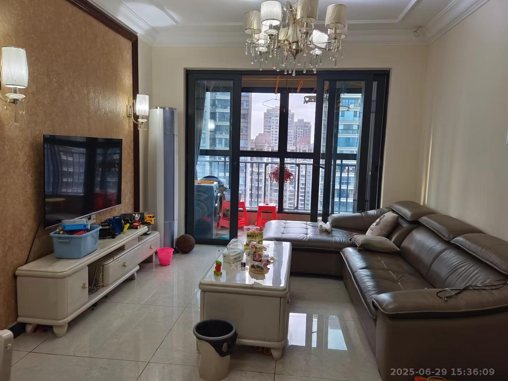 恒大华府 1室1厅1卫 1800.0元/月 恒大华府 1室1厅1卫 1800.0元/月室内图