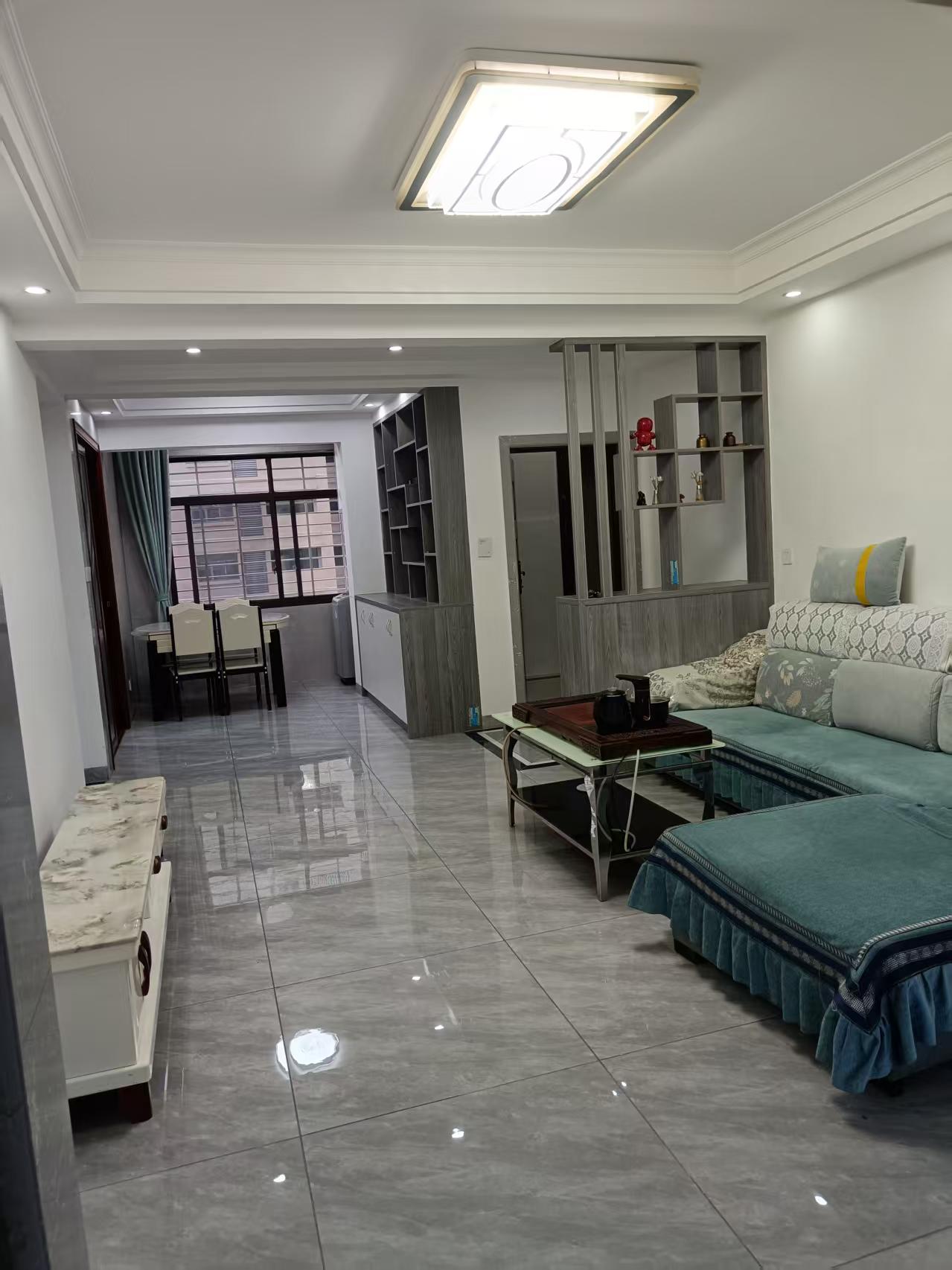 双江安置小区 3室2厅2卫 1680.0元/月 双江安置小区 3室2厅2卫 1680.0元/月室内图