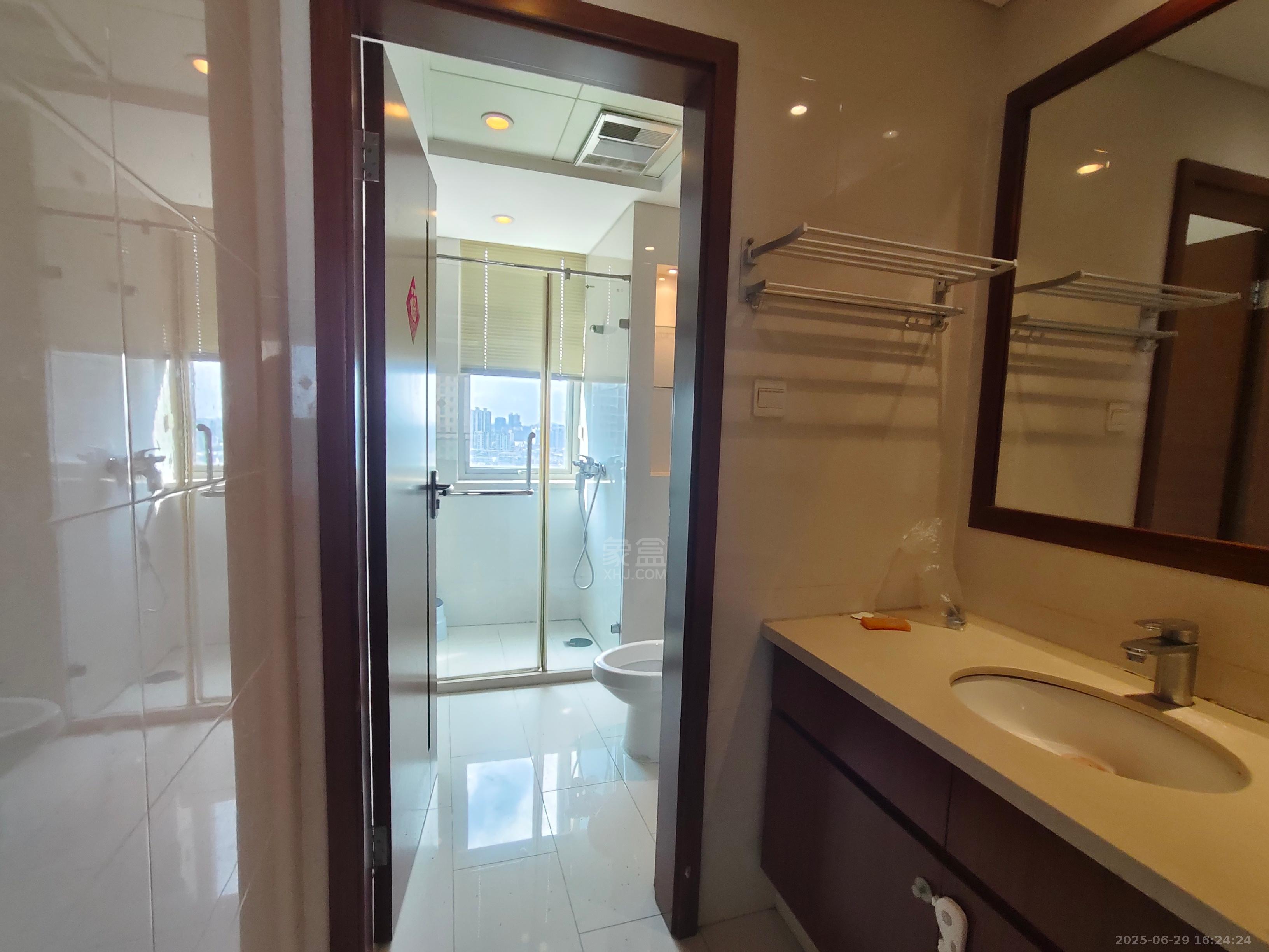 晋合湘水湾一期 3室1厅0卫 3800.0元/月 晋合湘水湾一期 3室1厅0卫 3800.0元/月室内图