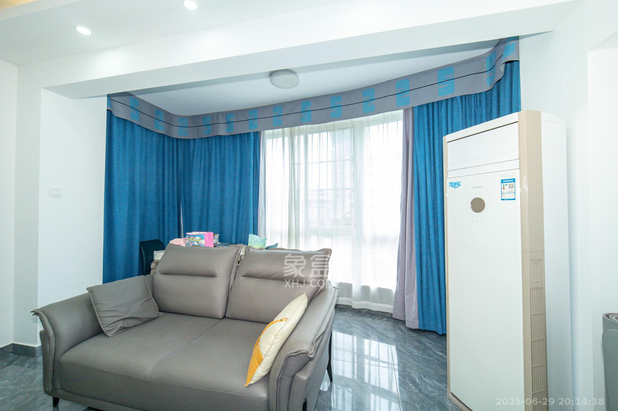 高林金三华邸  3室2厅2卫    65.0万 高林金三华邸  3室2厅2卫    65.0万阳台