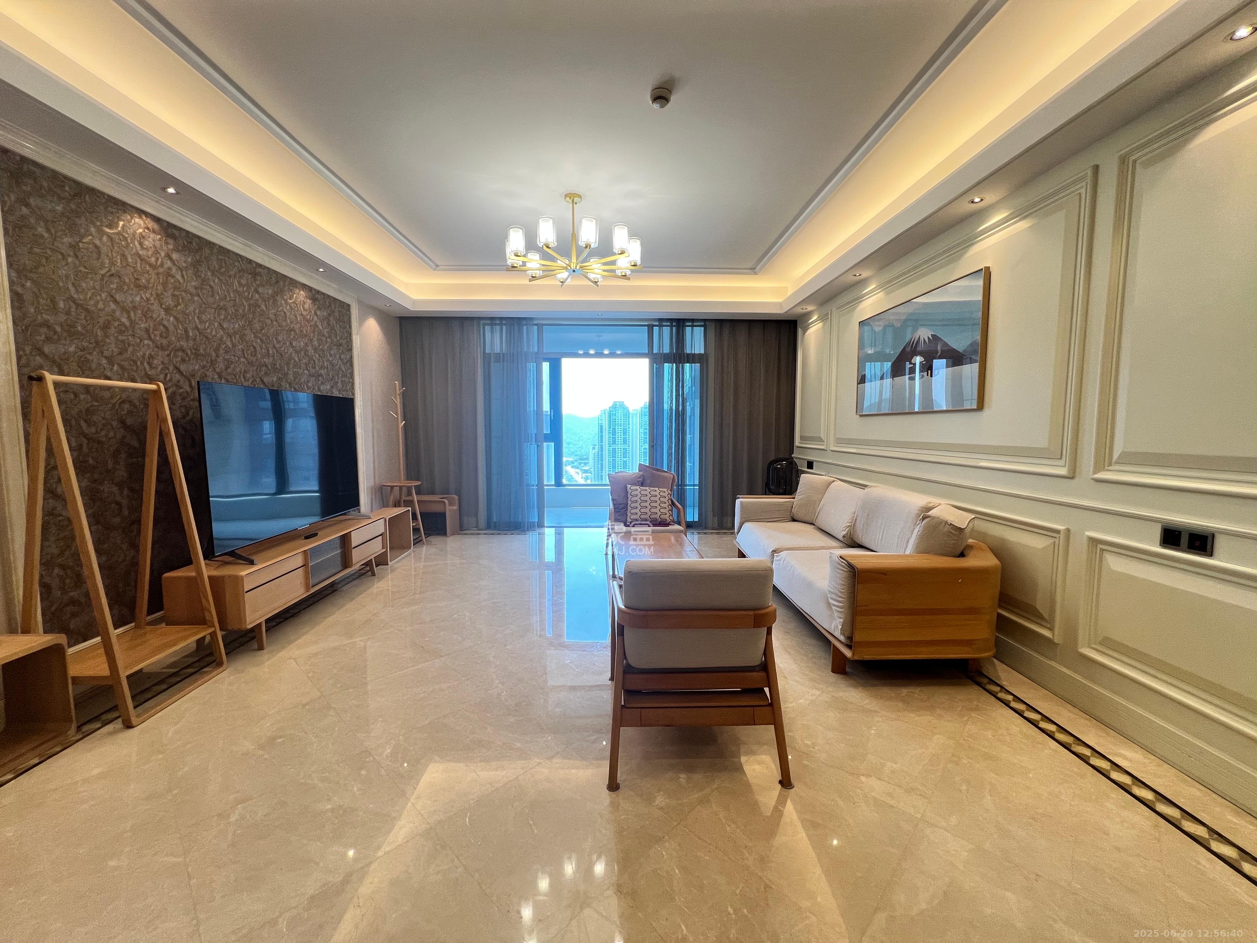 梅溪湖金茂府(金茂广场)(金茂览秀城)  5室2厅4卫    12000.0元/月 梅溪湖金茂府(金茂广场)(金茂览秀城)  5室2厅4卫    12000.0元/月室内图