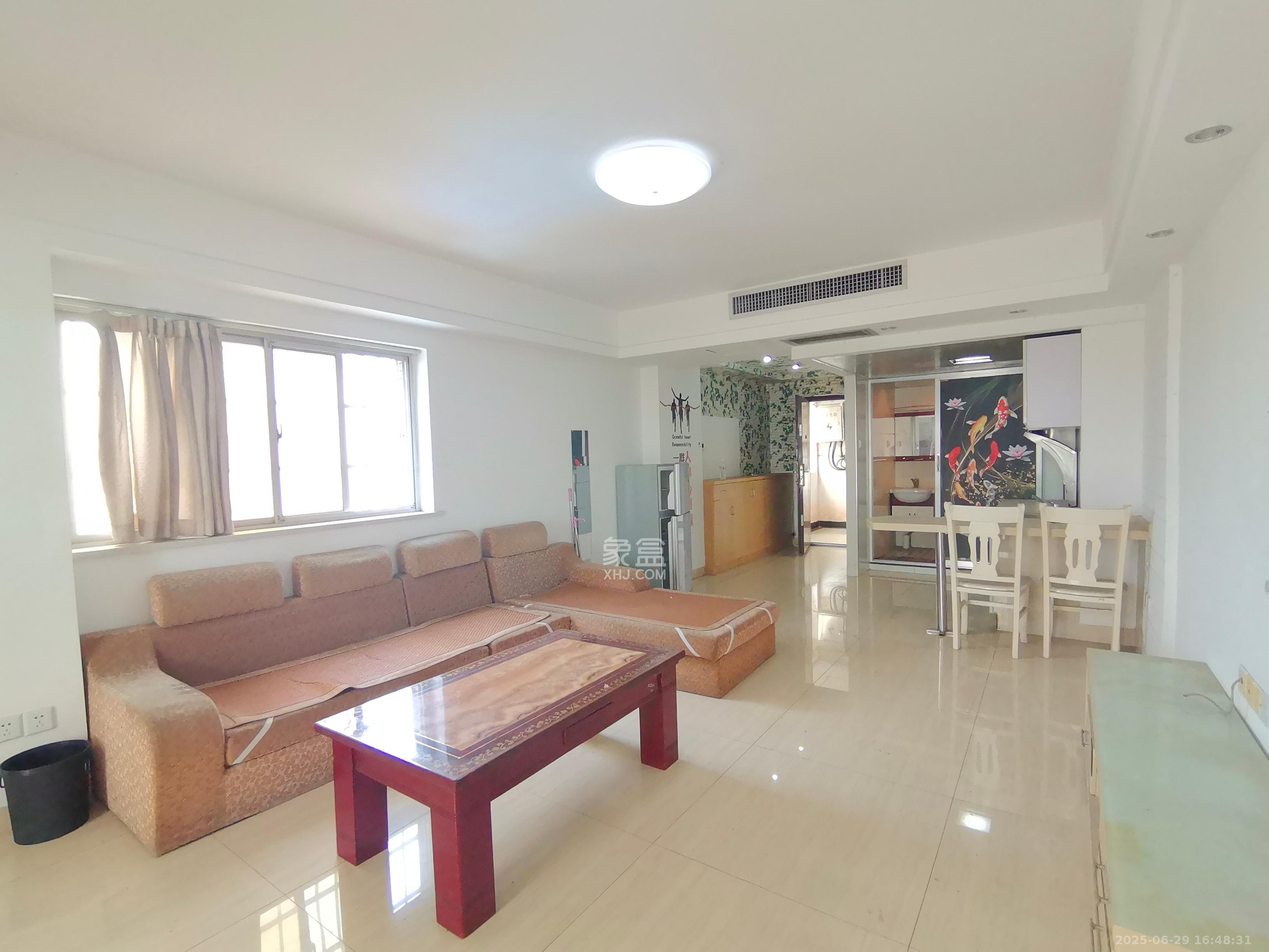 凯旋国际广场 2室1厅1卫 1100.0元/月 凯旋国际广场 2室1厅1卫 1100.0元/月室内图