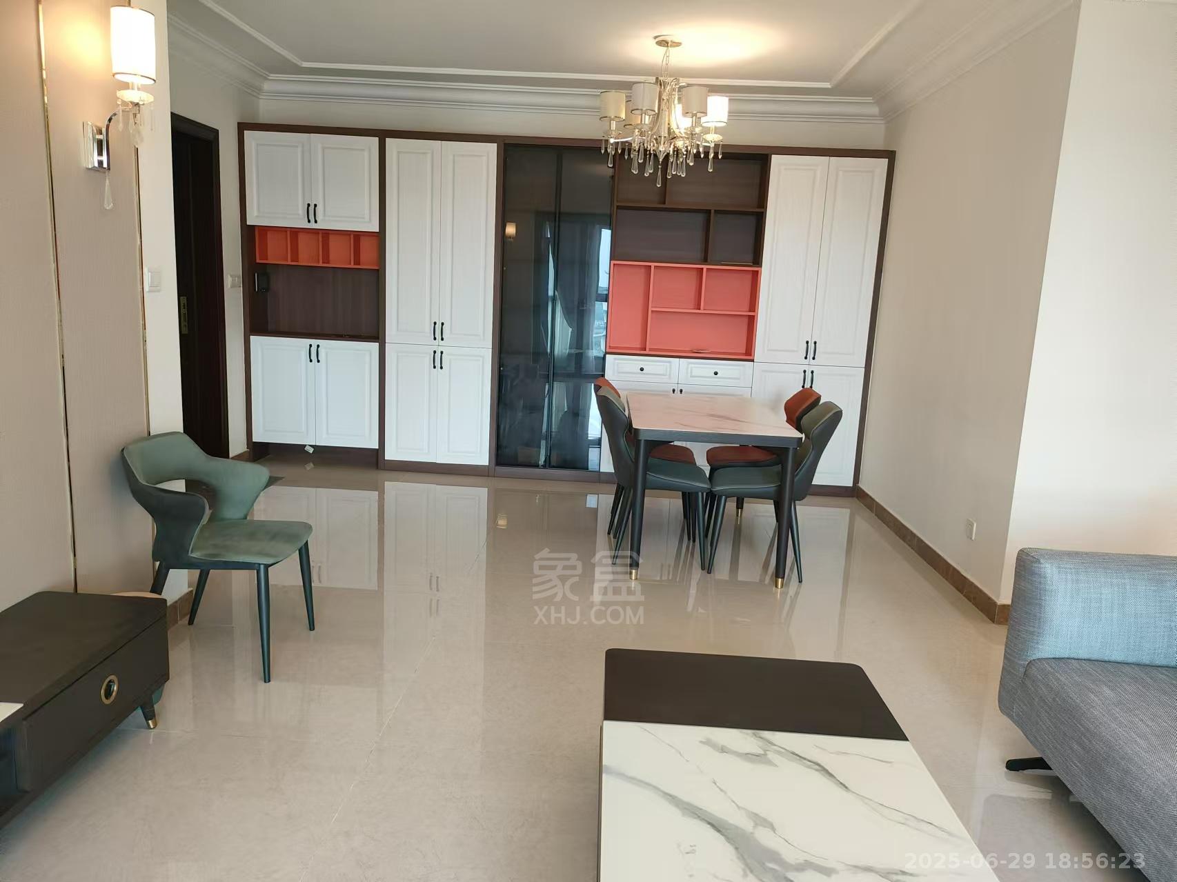 恒大华府 3室2厅1卫 2800.0元/月 恒大华府 3室2厅1卫 2800.0元/月室内图