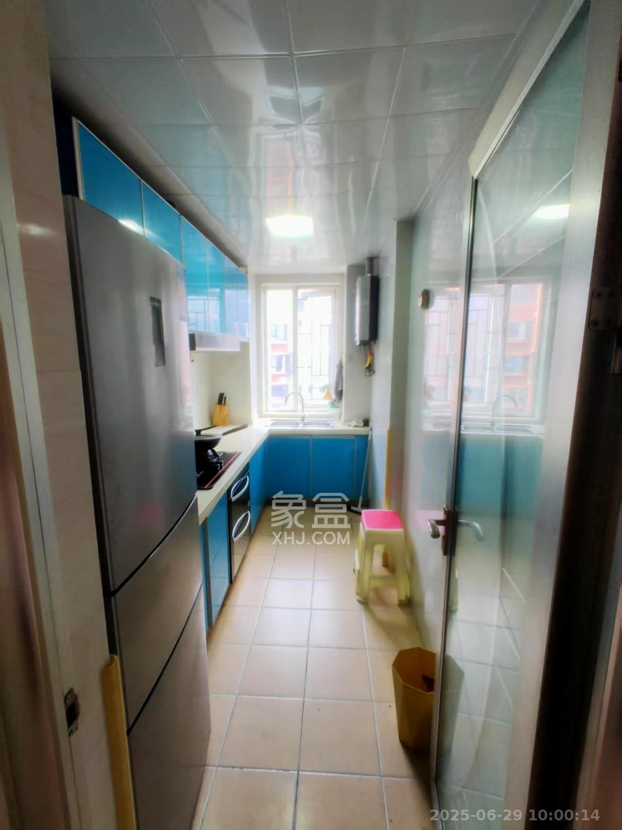 联美品格  3室2厅1卫    1900.0元/月 联美品格  3室2厅1卫    1900.0元/月室内图