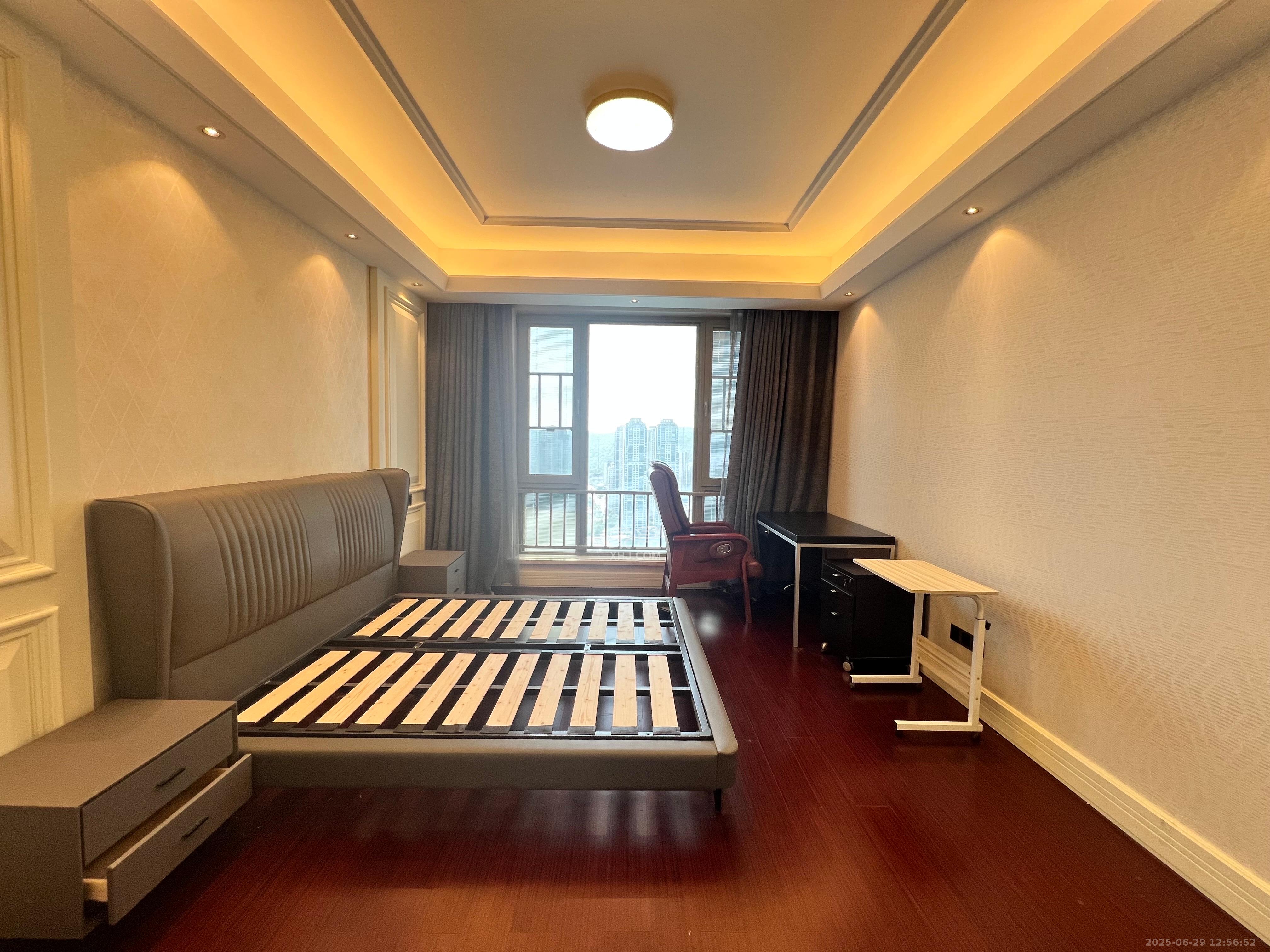 梅溪湖金茂府(金茂广场)(金茂览秀城)  5室2厅4卫    12000.0元/月 梅溪湖金茂府(金茂广场)(金茂览秀城)  5室2厅4卫    12000.0元/月室内图