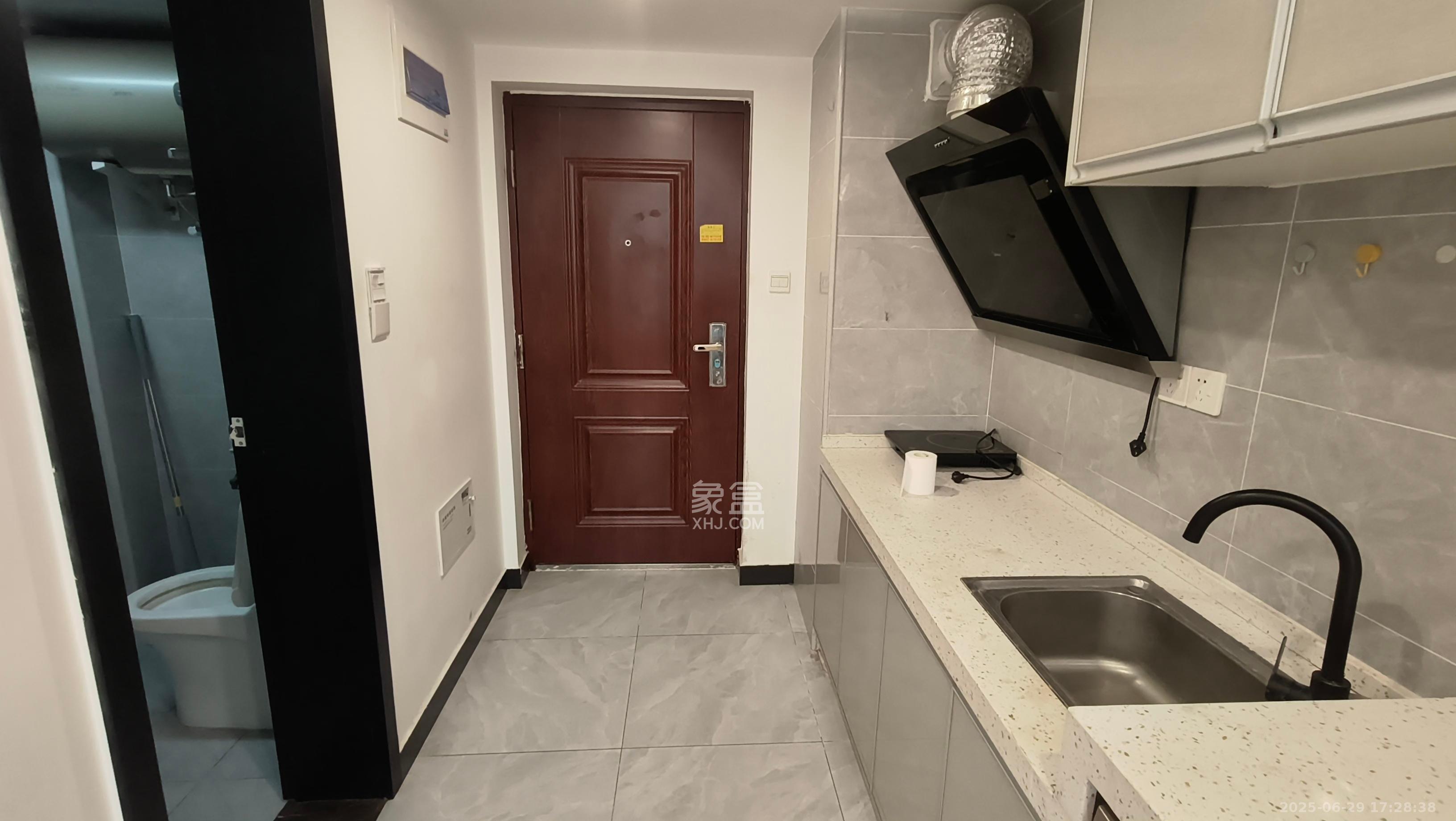 建发中央公园(建发美地) 1室1厅1卫 1800.0元/月 建发中央公园(建发美地) 1室1厅1卫 1800.0元/月室内图