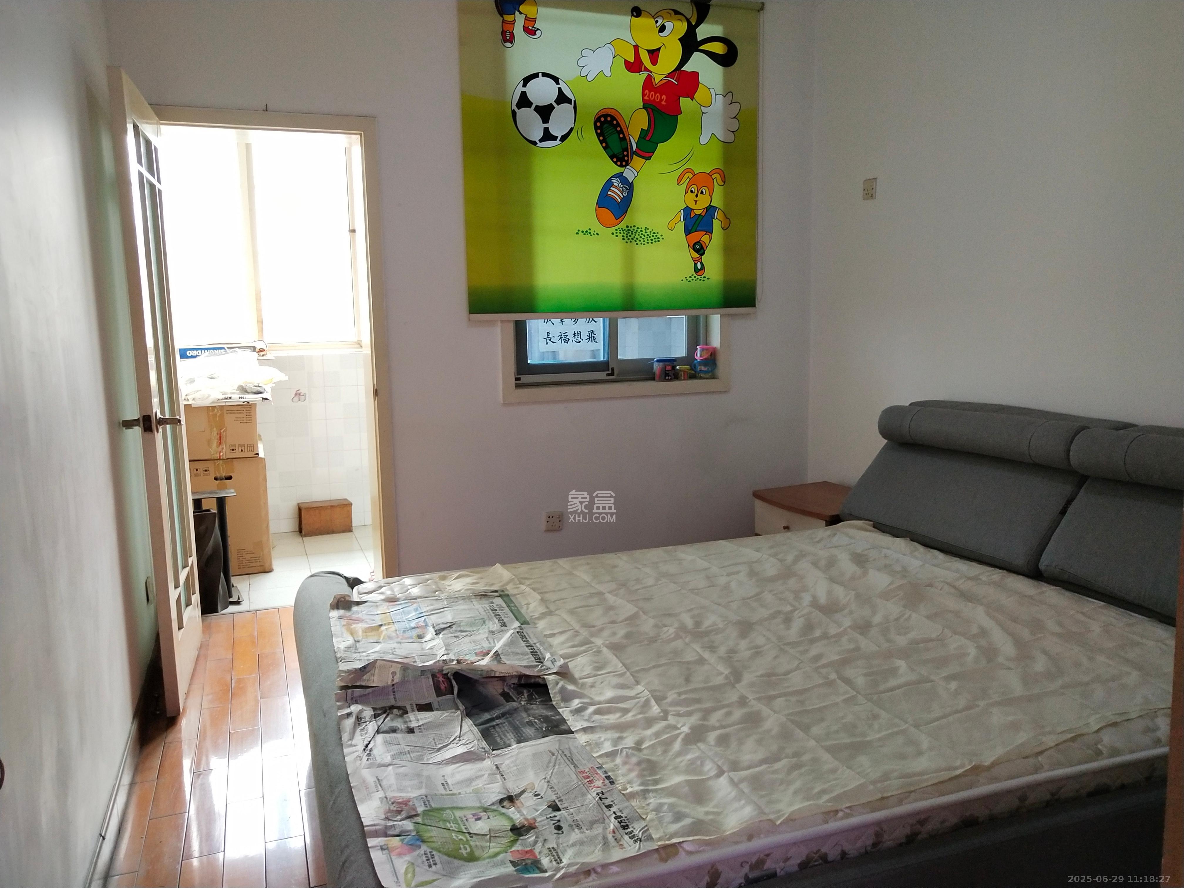 长岭水电八局宿舍  3室2厅1卫    2000.0元/月室内图