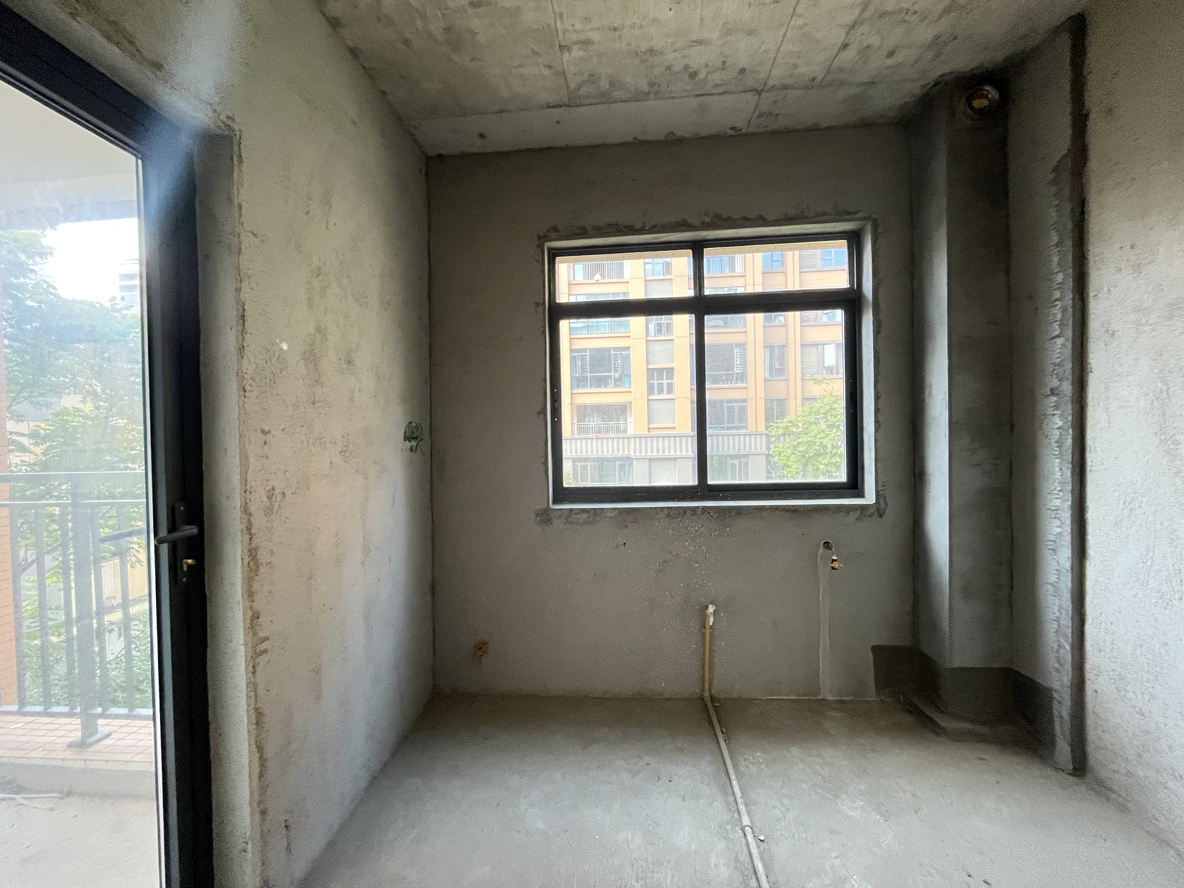 宁邦中心(文华里) 3室2厅2卫 79.8万 宁邦中心(文华里) 3室2厅2卫 79.8万室内图