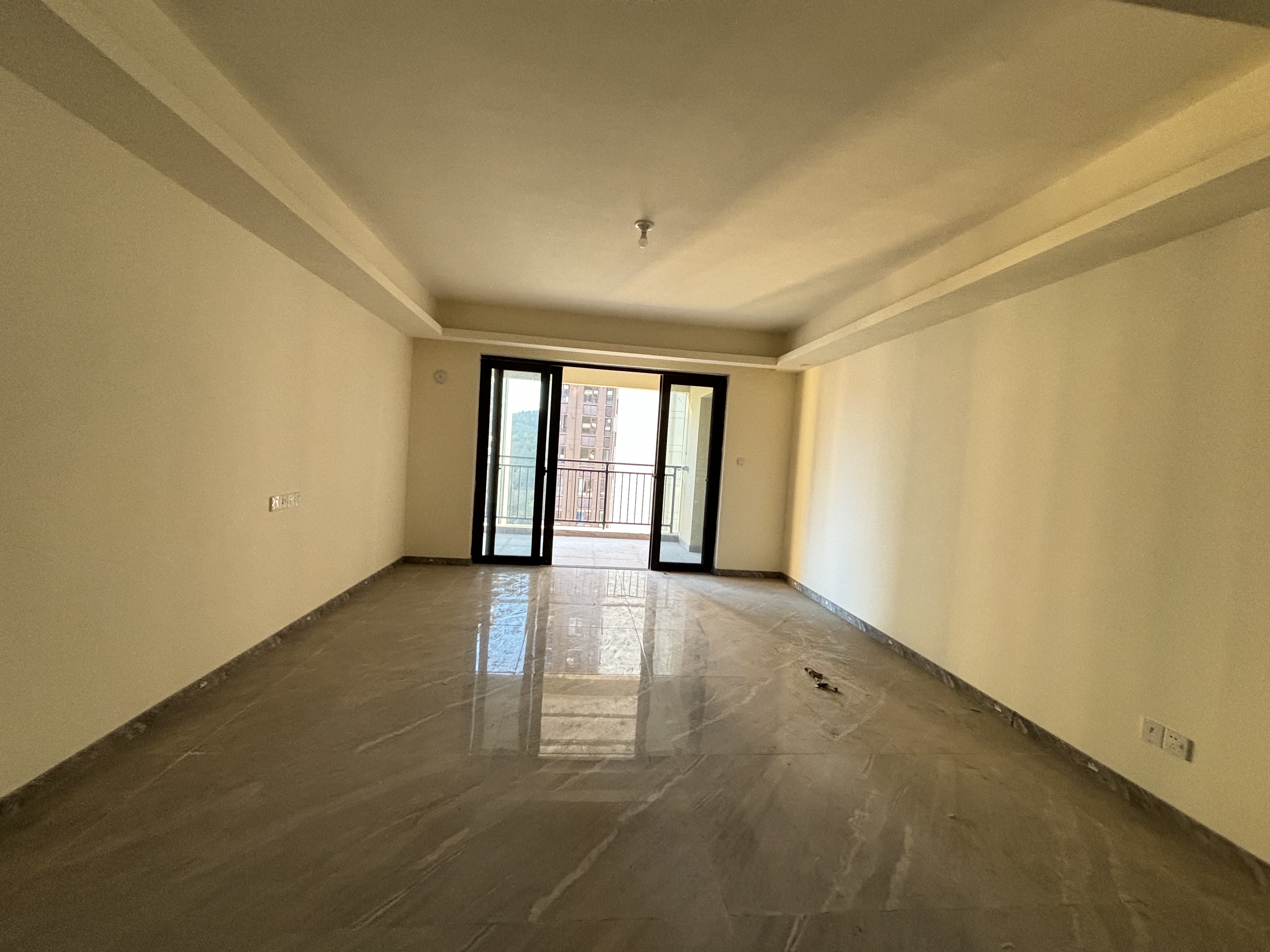 碧桂园翘楚棠 4室0厅0卫 80.0万 碧桂园翘楚棠 4室0厅0卫 80.0万客厅