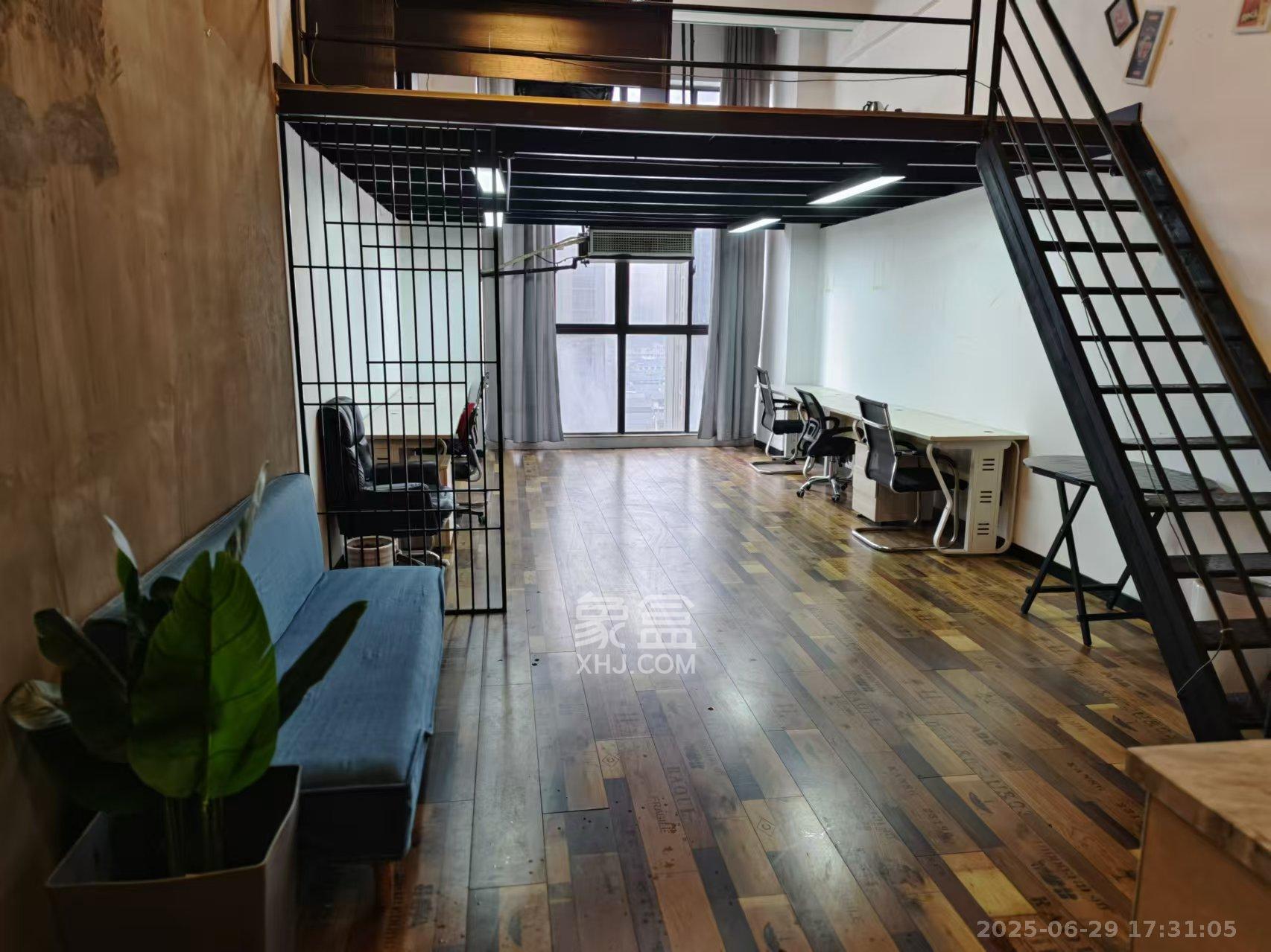 金科时代中心 1室1厅1卫 1500.0元/月 金科时代中心 1室1厅1卫 1500.0元/月室内图