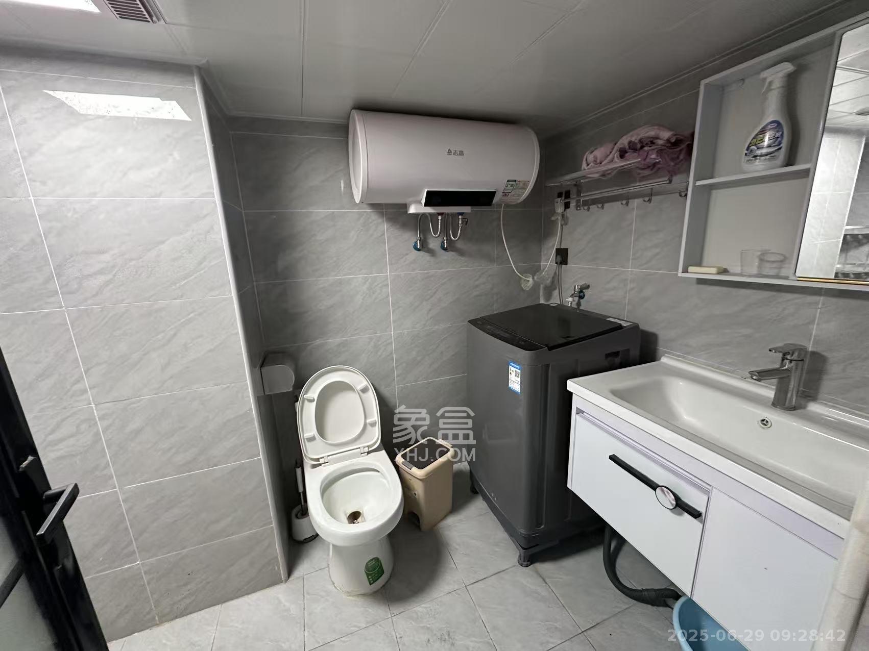 弘阳时光里 2室1厅1卫 2500.0元/月 弘阳时光里 2室1厅1卫 2500.0元/月室内图