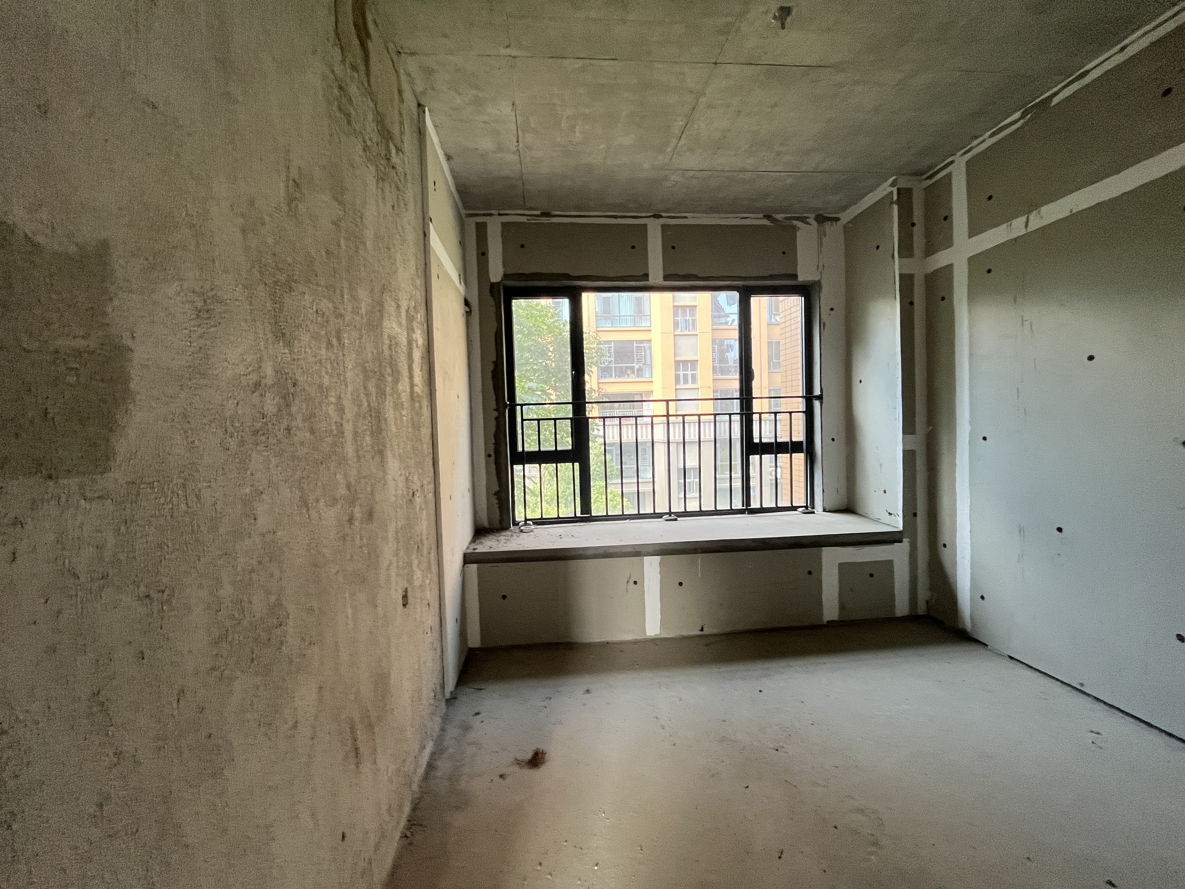 宁邦中心(文华里) 3室2厅2卫 79.8万 宁邦中心(文华里) 3室2厅2卫 79.8万室内图