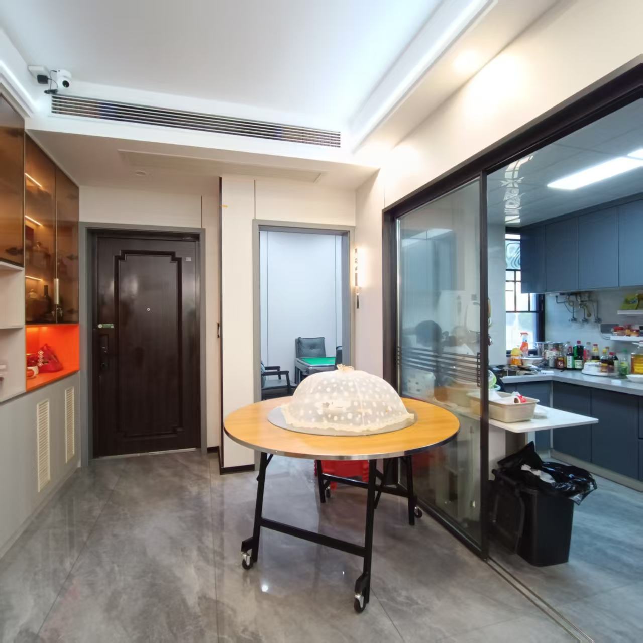 建发央著(悦发央著) 4室2厅2卫 6000.0元/月 建发央著(悦发央著) 4室2厅2卫 6000.0元/月室内图