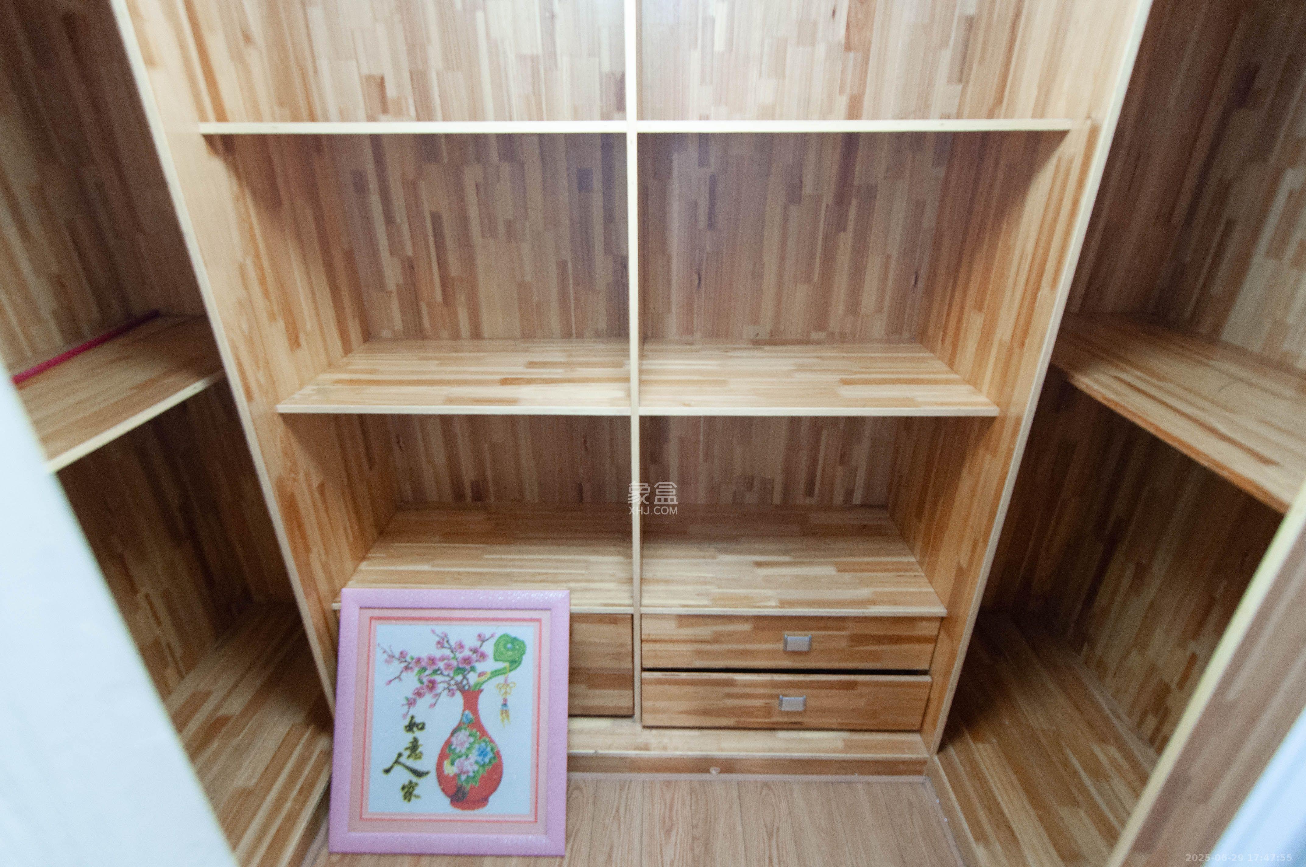 达美D6区  3室2厅2卫    3000.0元/月室内图