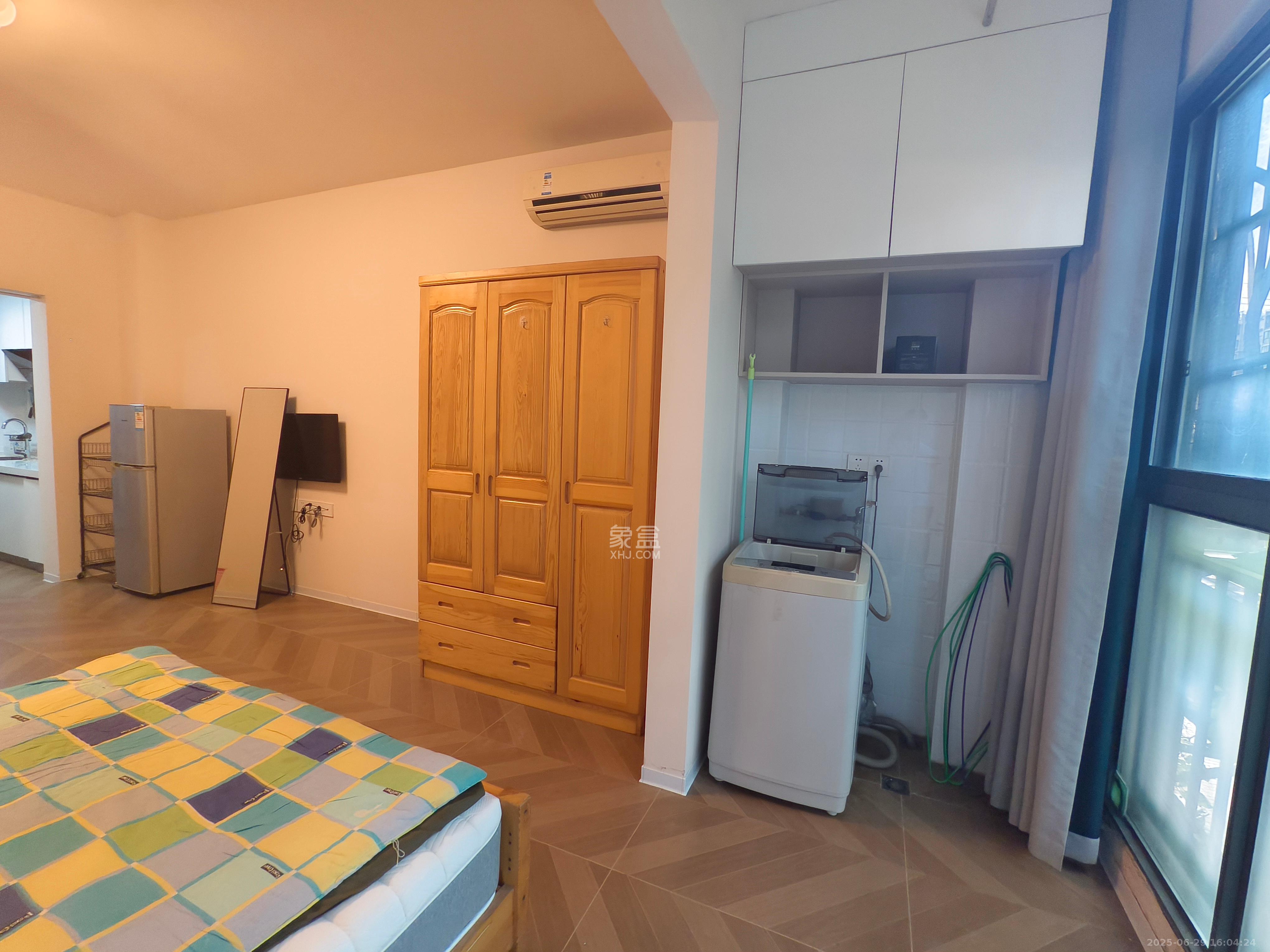 花漾年华(桂花园) 1室1厅1卫 1200.0元/月 花漾年华(桂花园) 1室1厅1卫 1200.0元/月室内图