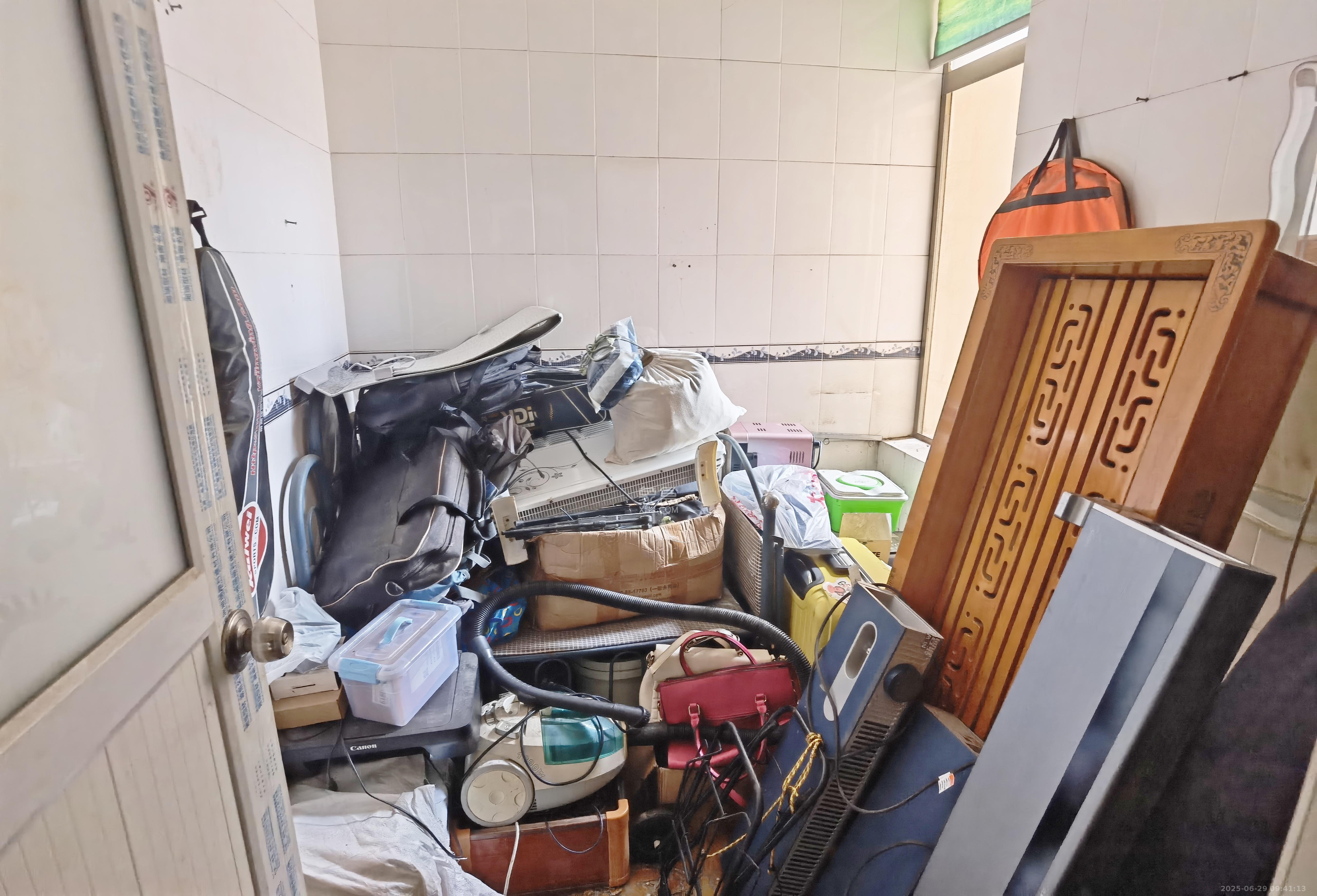 桔洲新苑（观沙岭）  3室2厅2卫   1800.00元/月室内图