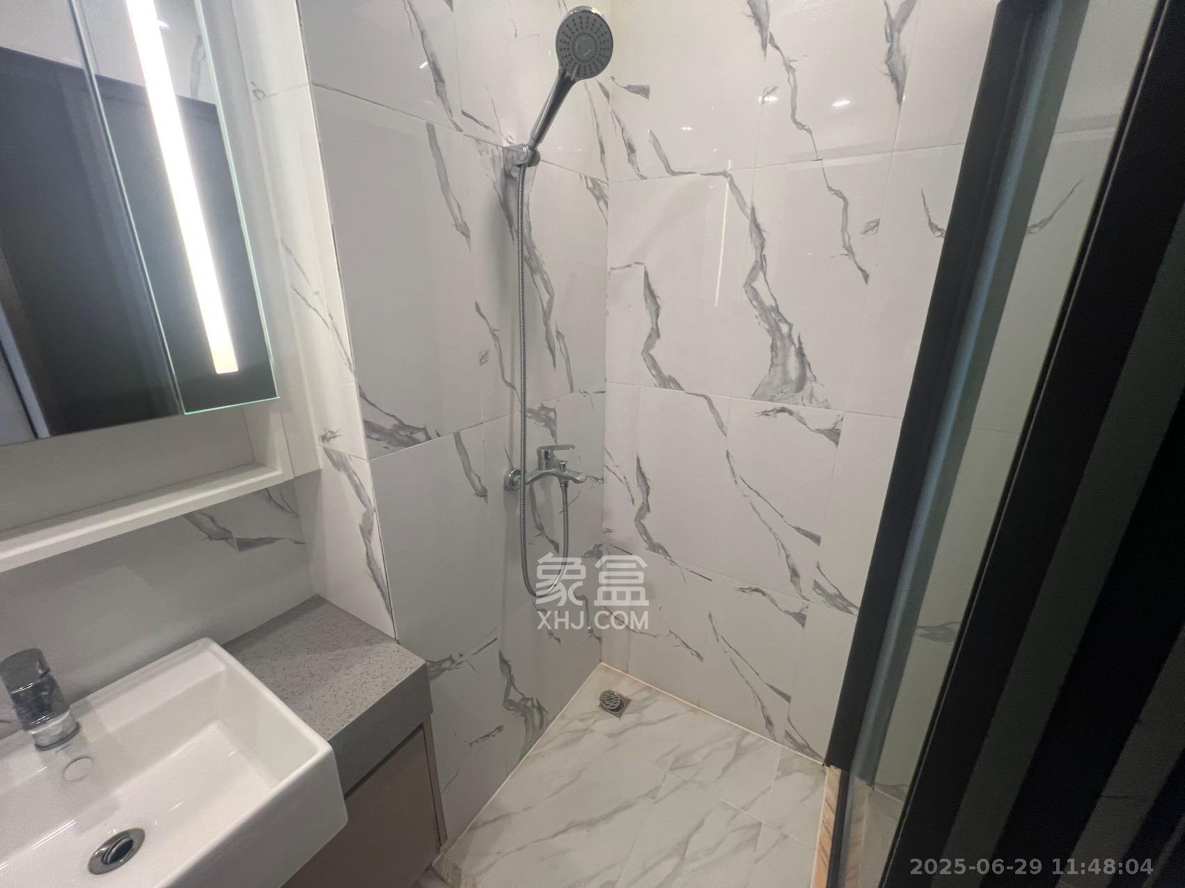 达美涧溪山  1室0厅0卫   2000.00元/月室内图
