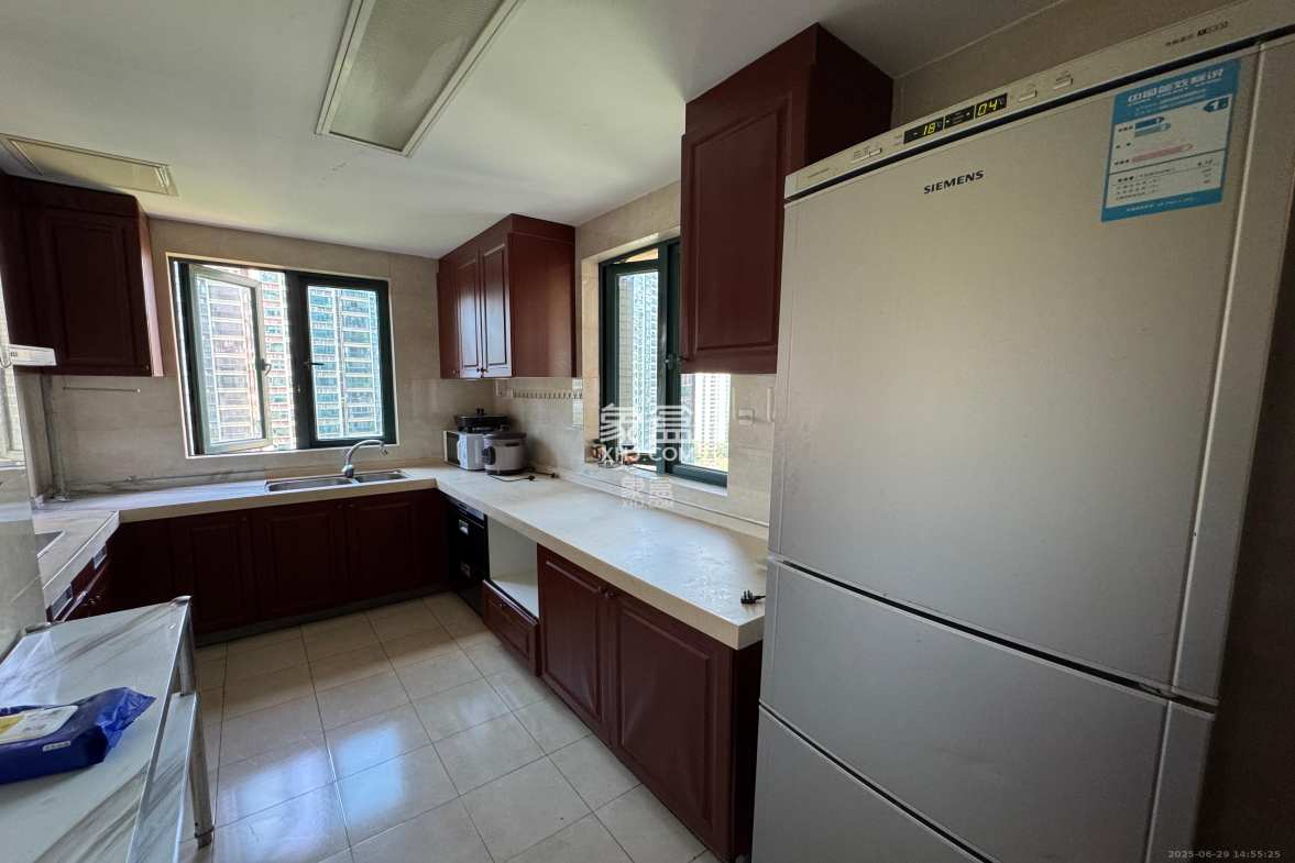 恒大雅苑  4室2厅2卫    3000.0元/月 恒大雅苑  4室2厅2卫    3000.0元/月室内图