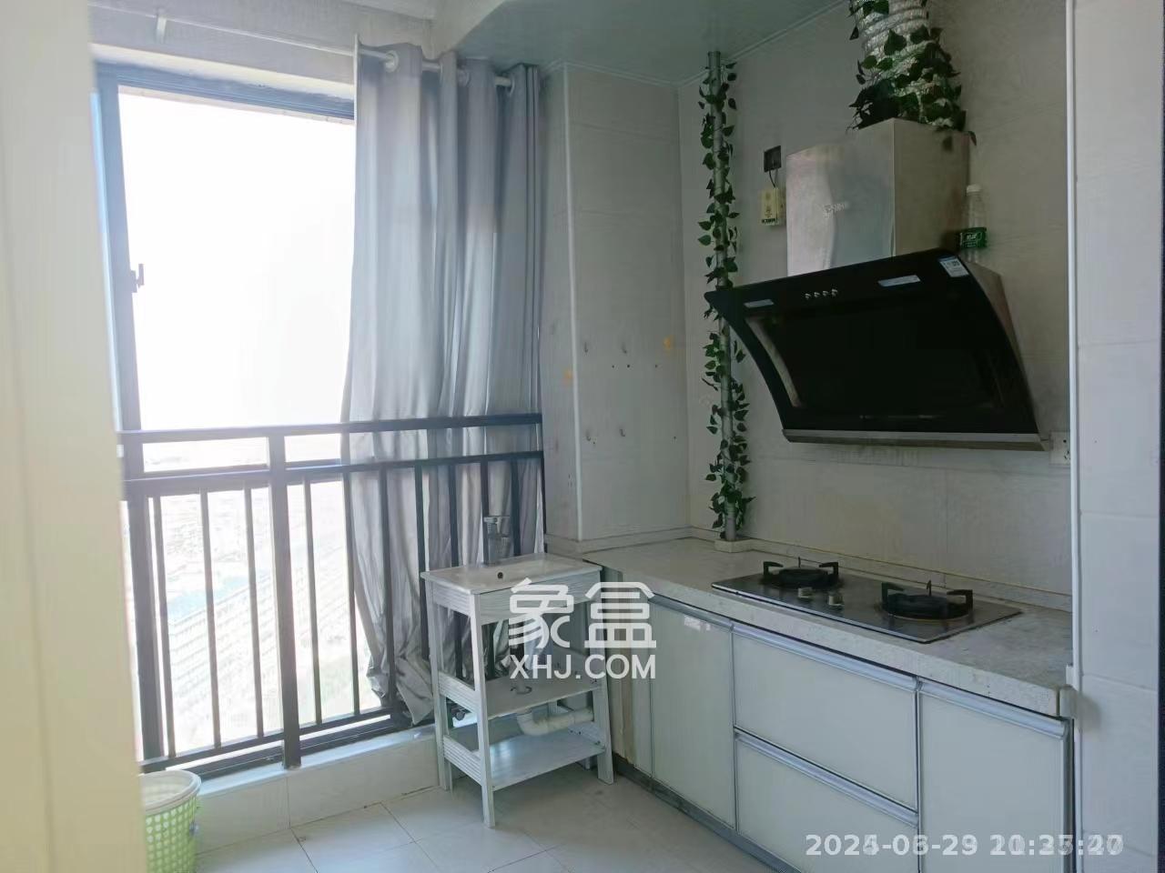 山水湾  1室1厅1卫   1600.00元/月室内图