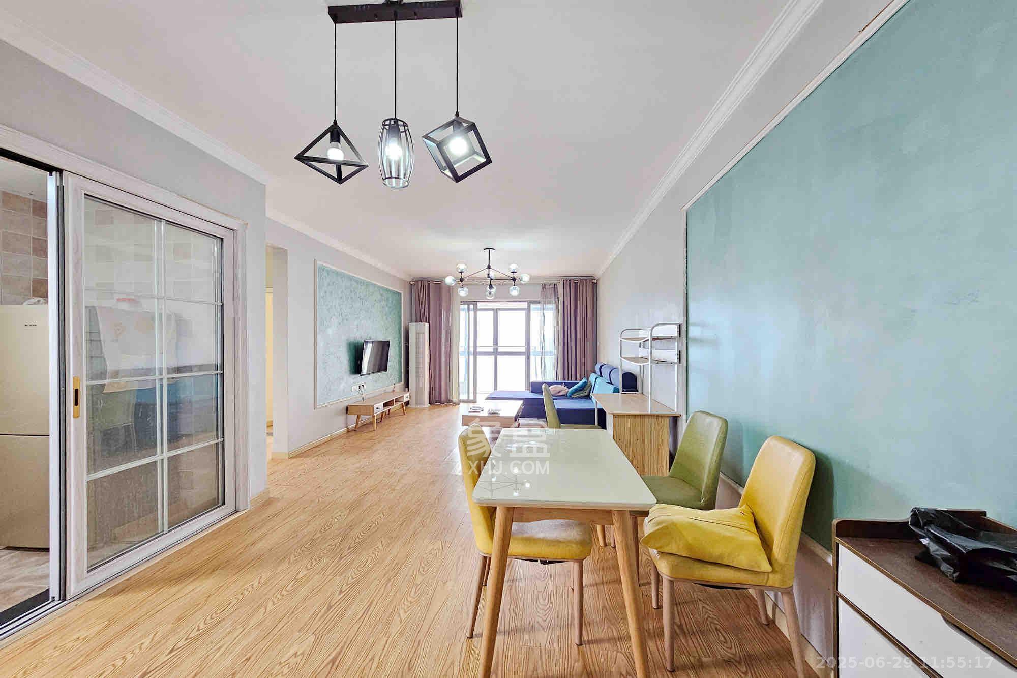 嘉宇盛世华章 3室2厅1卫 2600.0元/月 嘉宇盛世华章 3室2厅1卫 2600.0元/月室内图