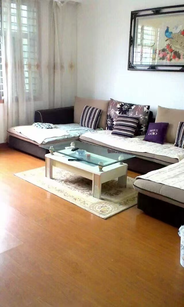 亘立龙凤小区 3室2厅1卫 1000.0元/月 亘立龙凤小区 3室2厅1卫 1000.0元/月室内图