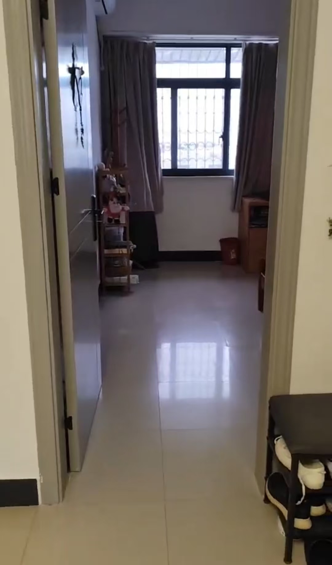 金龙花园 2室2厅1卫 68.0万 金龙花园 2室2厅1卫 68.0万室内图