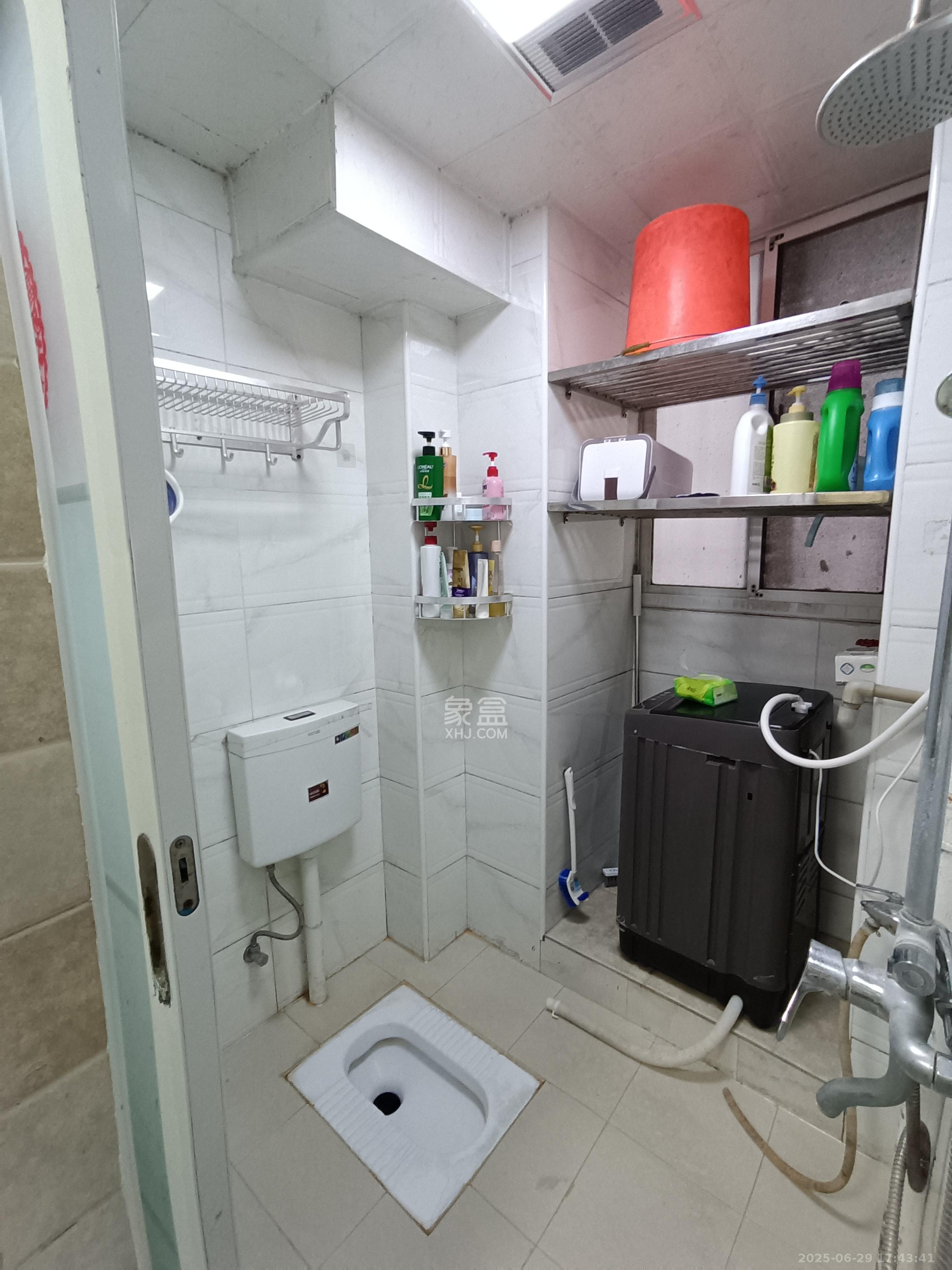省水院宿舍  3室1厅1卫   2200.00元/月室内图