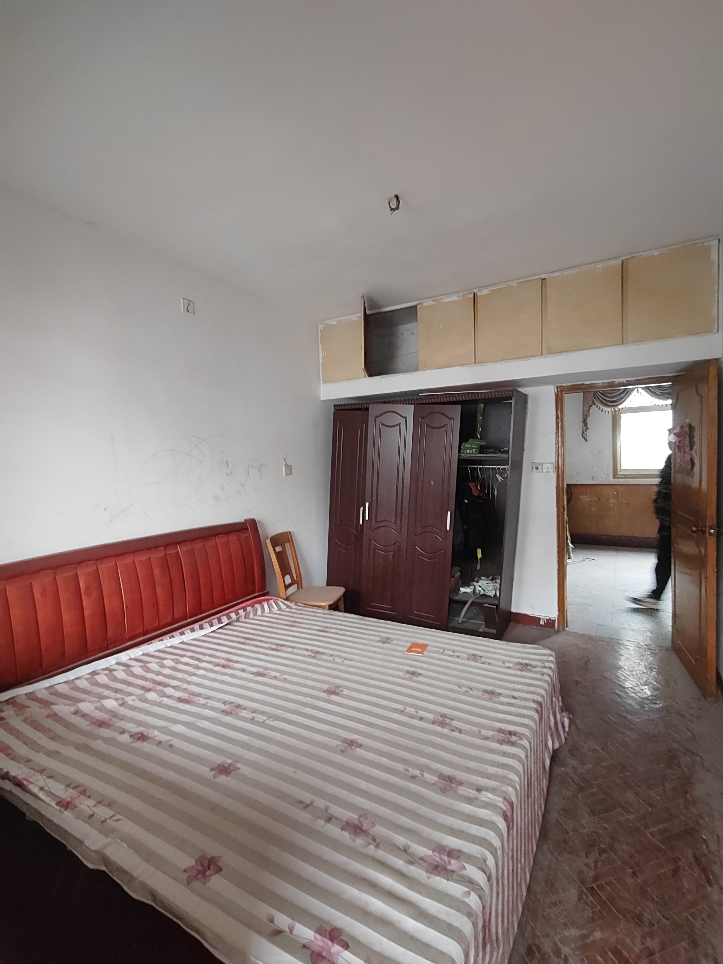 粮运建材市场  3室2厅1卫    850.0元/月 粮运建材市场  3室2厅1卫    850.0元/月室内图