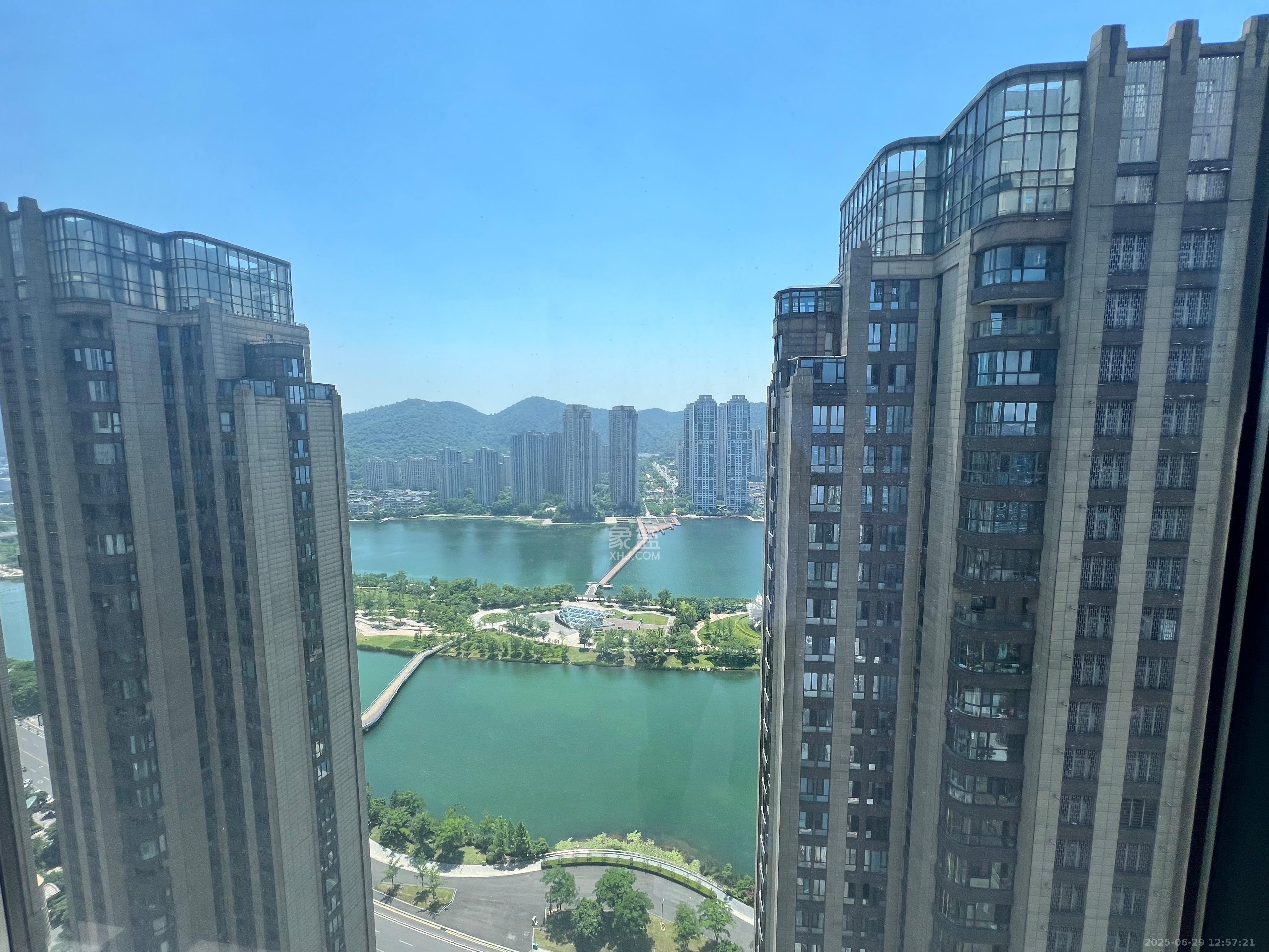 梅溪湖金茂府(金茂广场)(金茂览秀城)  5室2厅4卫    12000.0元/月 梅溪湖金茂府(金茂广场)(金茂览秀城)  5室2厅4卫    12000.0元/月室内图