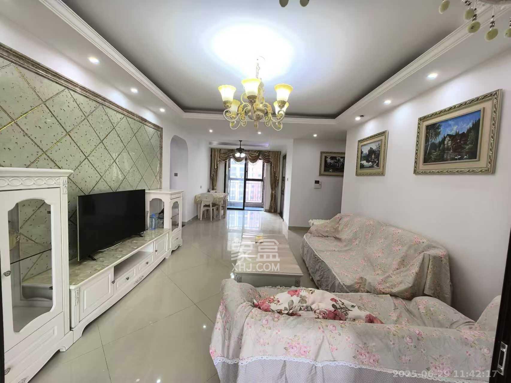 新城国际花都 1室1厅1卫 2200.0元/月 新城国际花都 1室1厅1卫 2200.0元/月室内图