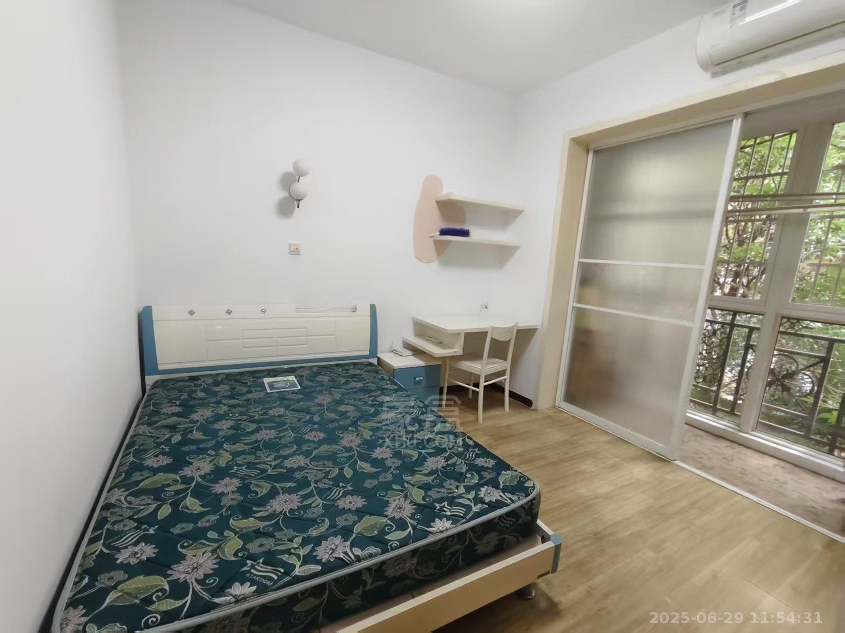 珠江丽园 3室1厅2卫 1500.0元/月 珠江丽园 3室1厅2卫 1500.0元/月室内图