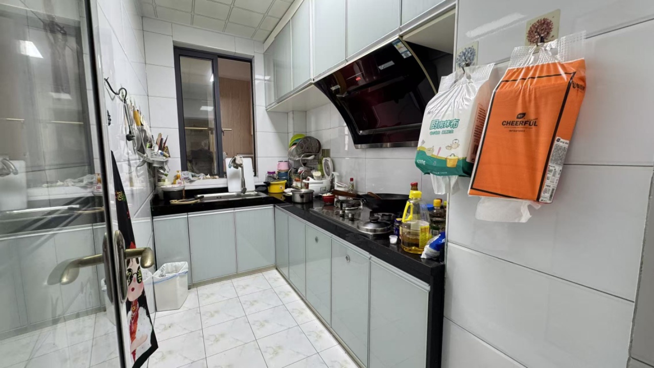 紫竹园  2室2厅1卫    109.0万 紫竹园  2室2厅1卫    109.0万室内图