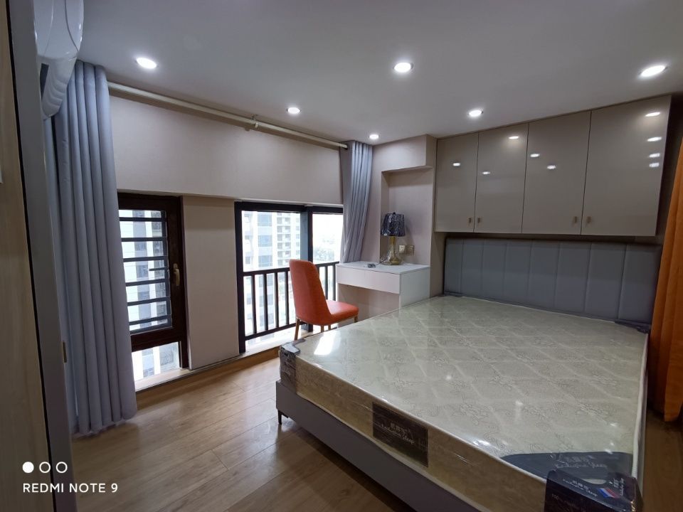 青春里  2室1厅1卫   52.80万客厅