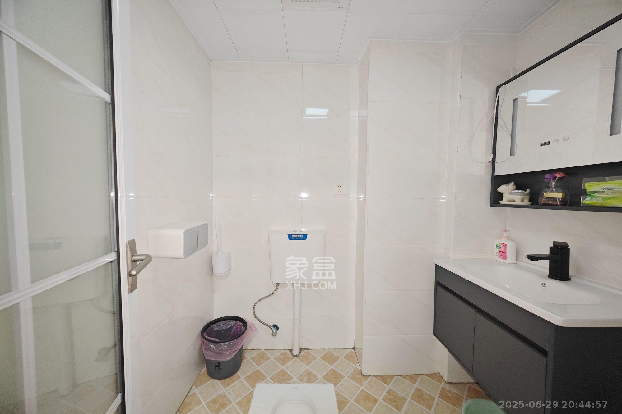 东友星座 1室1厅1卫 1900.0元/月 东友星座 1室1厅1卫 1900.0元/月室内图