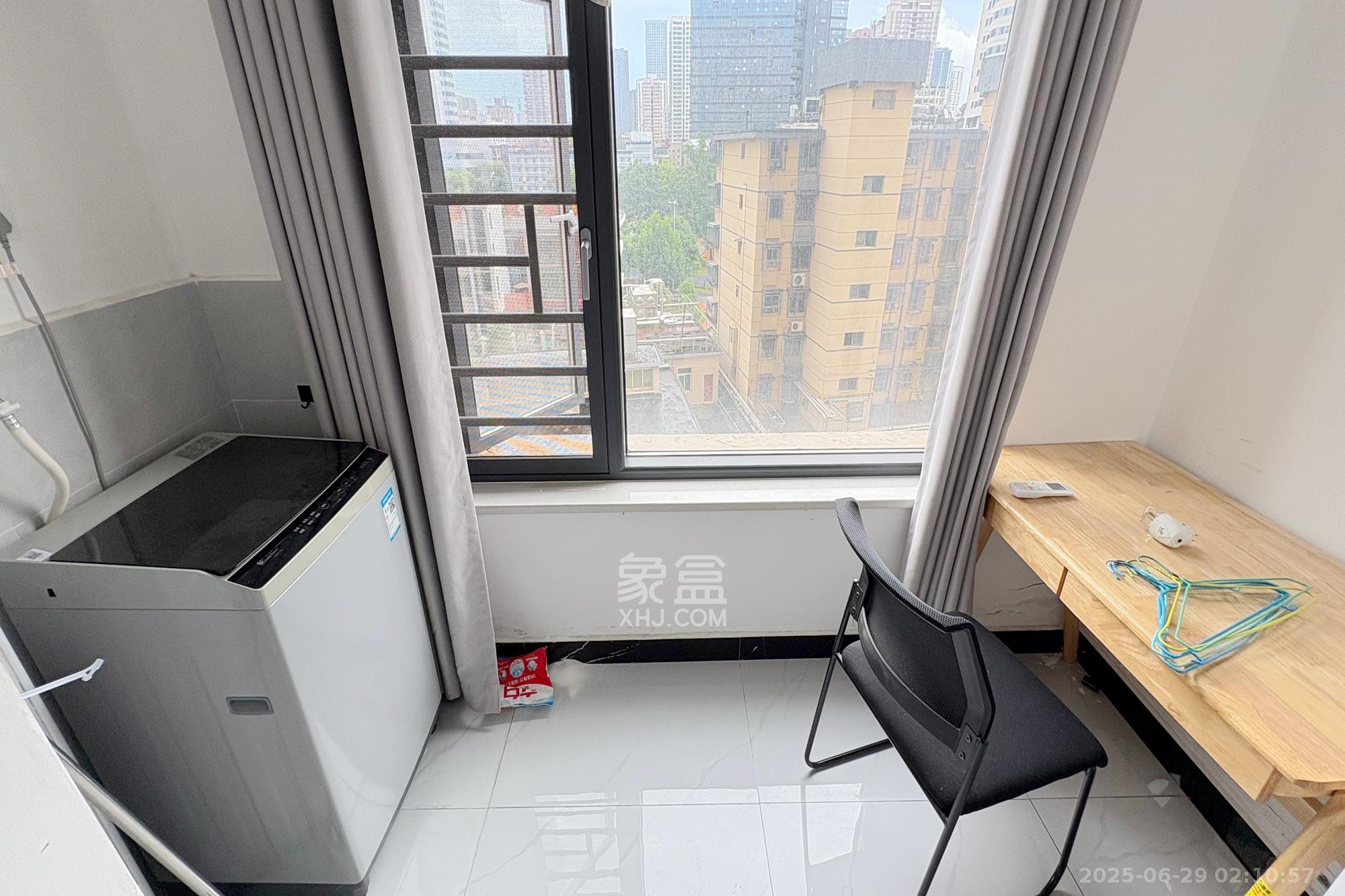 韭菜园嘉苑 2室1厅1卫 75.0万 韭菜园嘉苑 2室1厅1卫 75.0万阳台