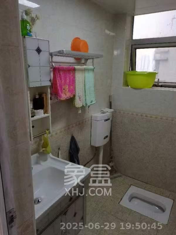 凯通国际城（凯通朝庭）  2室1厅1卫   2600.00元/月室内图