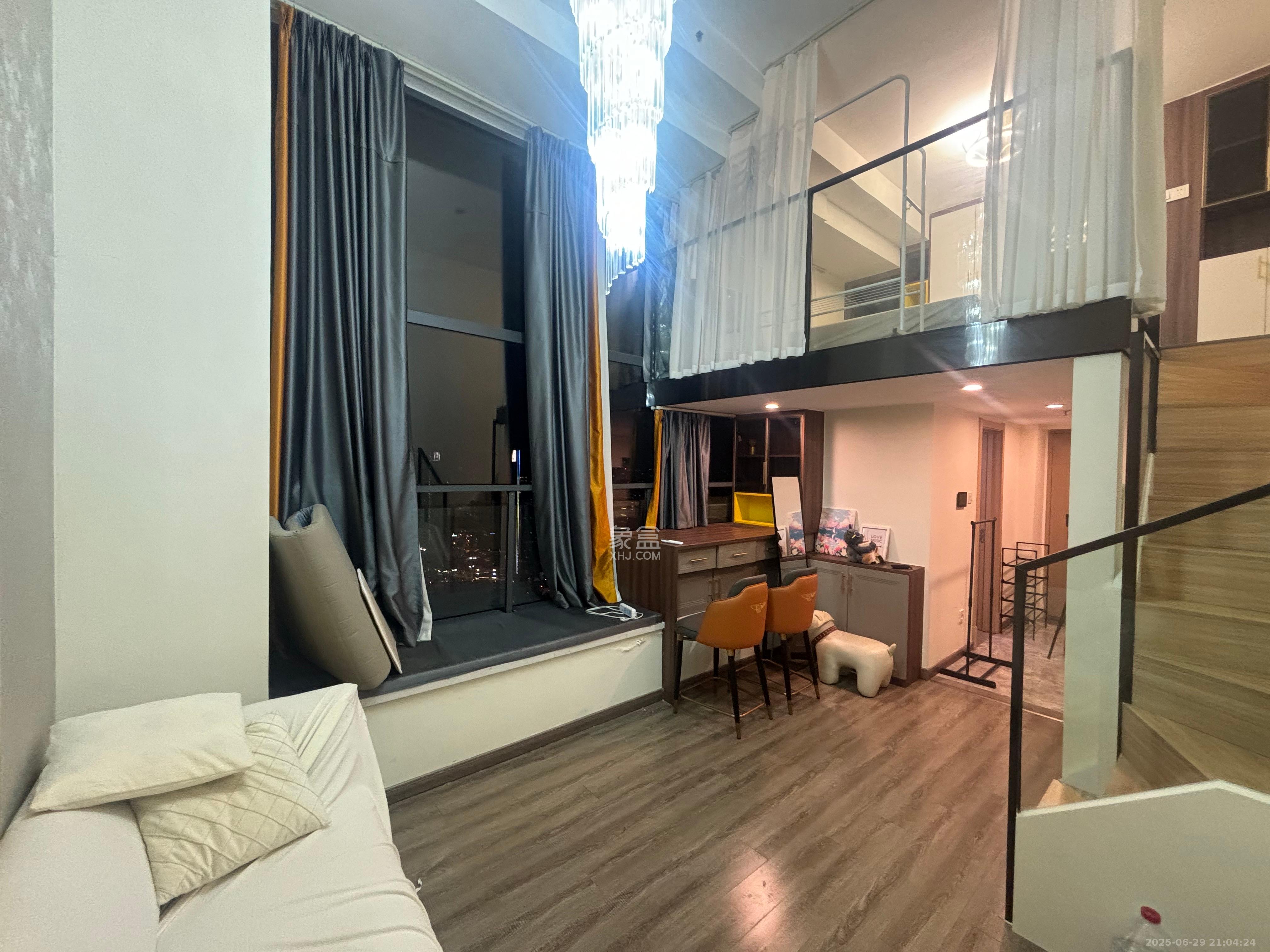 卓越浅水湾  1室1厅1卫    1980.0元/月 卓越浅水湾  1室1厅1卫    1980.0元/月