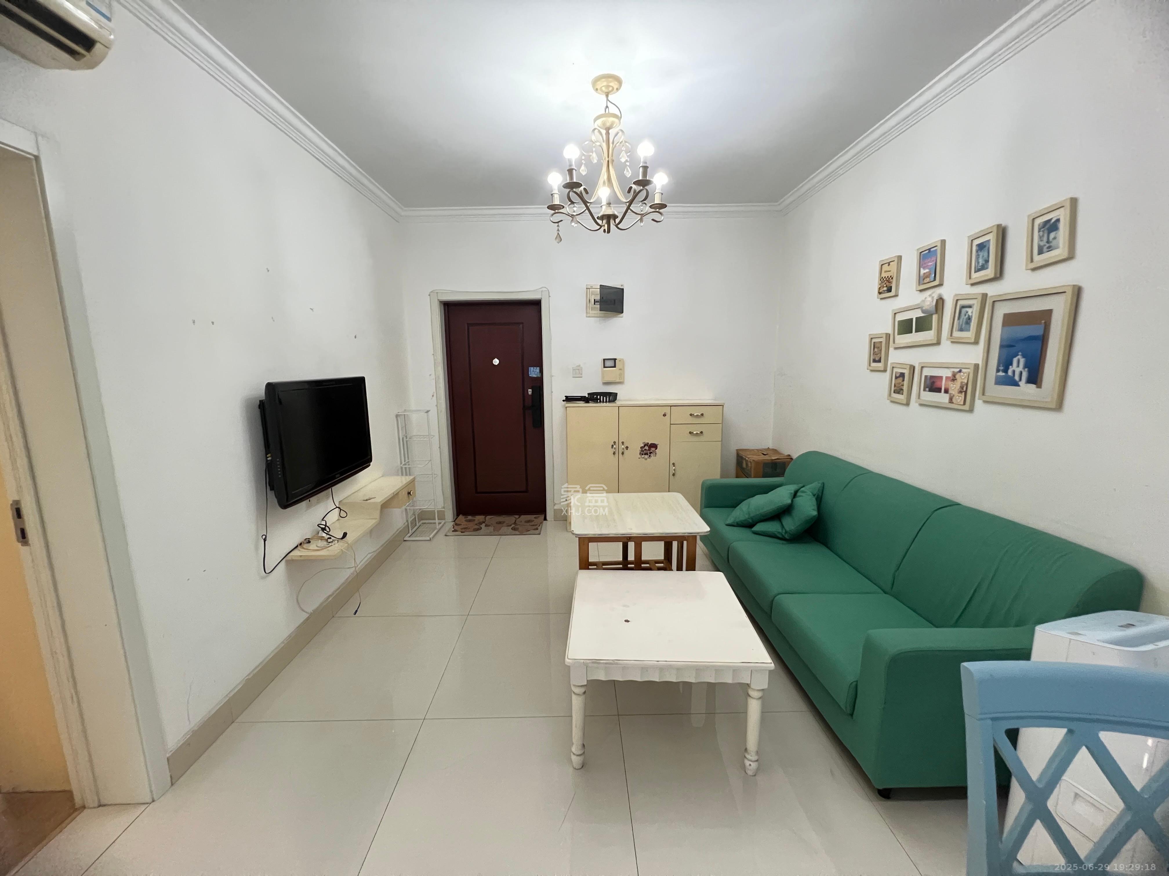 汇都公寓  1室1厅1卫    1900.0元/月室内图