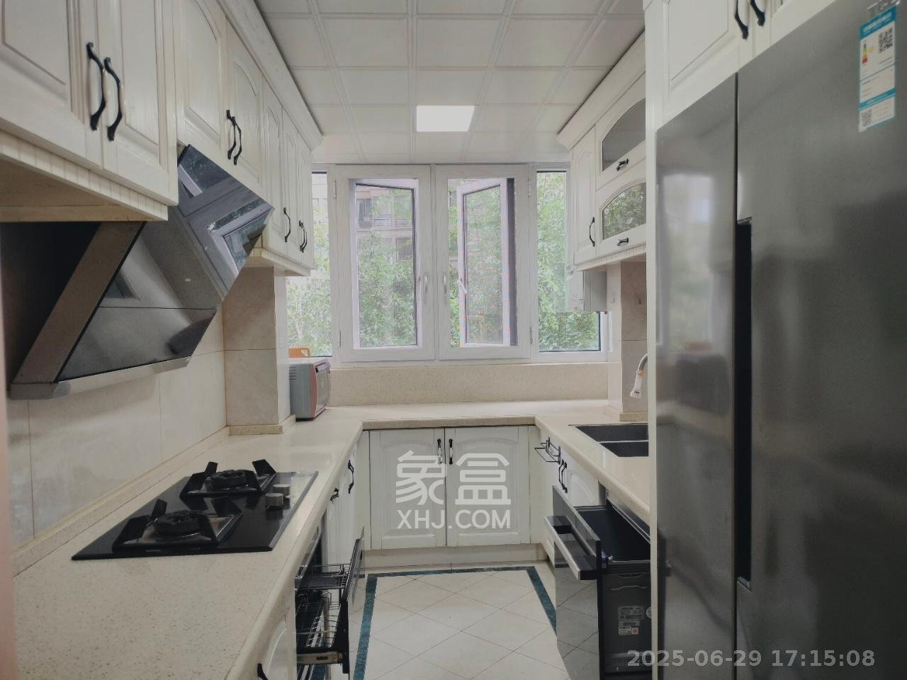 龙湖湘风原著(龙湖湘风星城) 4室2厅2卫 3500.0元/月 龙湖湘风原著(龙湖湘风星城) 4室2厅2卫 3500.0元/月室内图